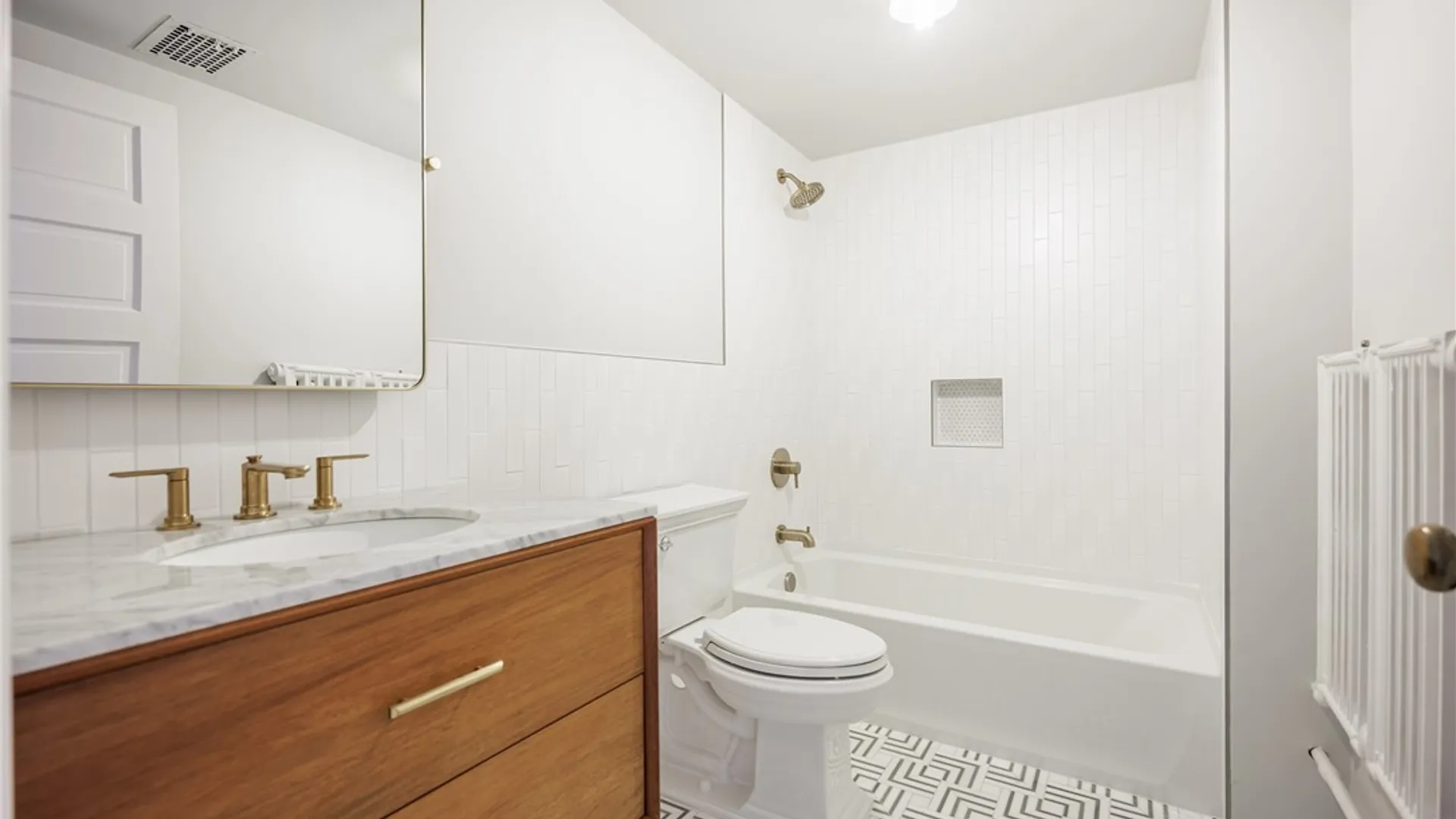Property at 935 East Avenue, Rochester, NY 14607 45