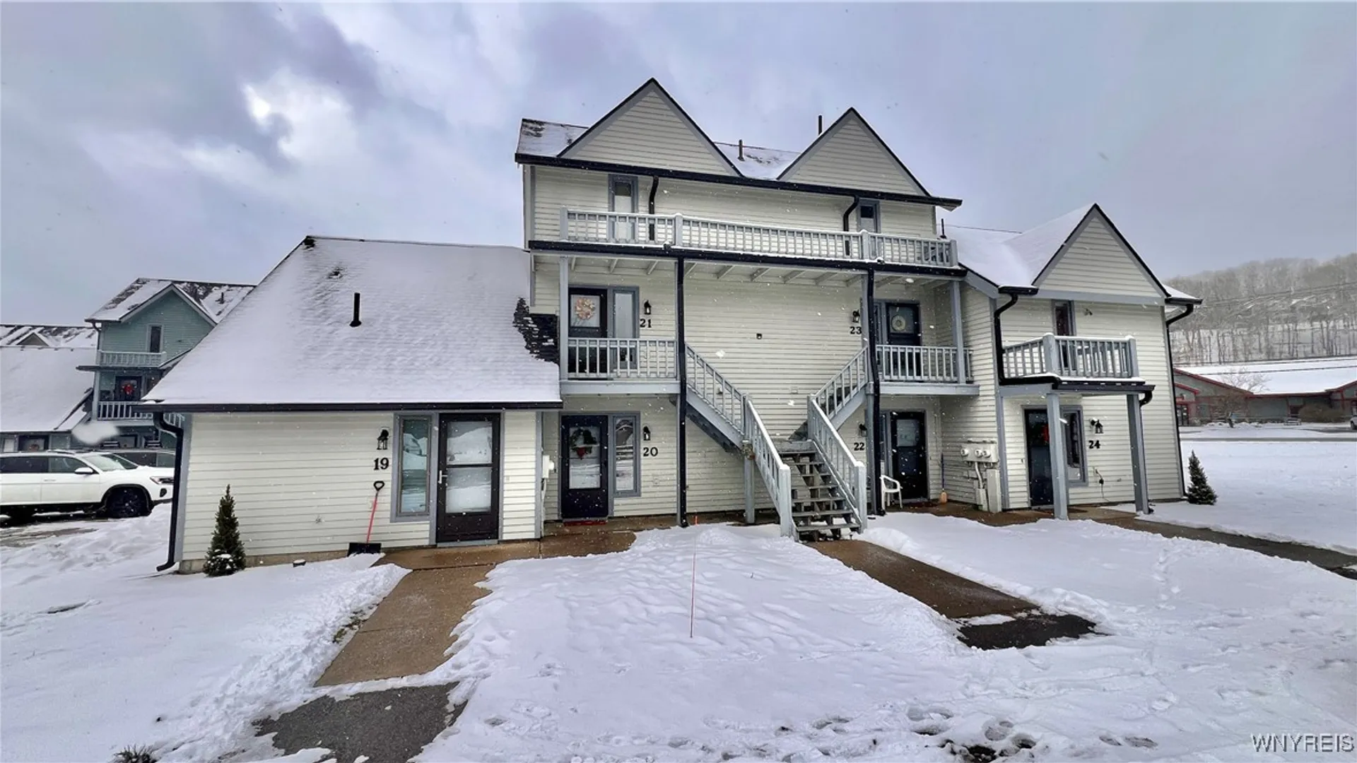 Property at 20 Wildflower, Ellicottville, NY 14731 39