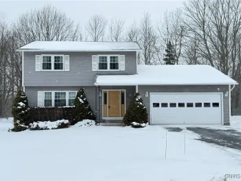Property at 35 Nestle Drive, Minetto, NY 13126
