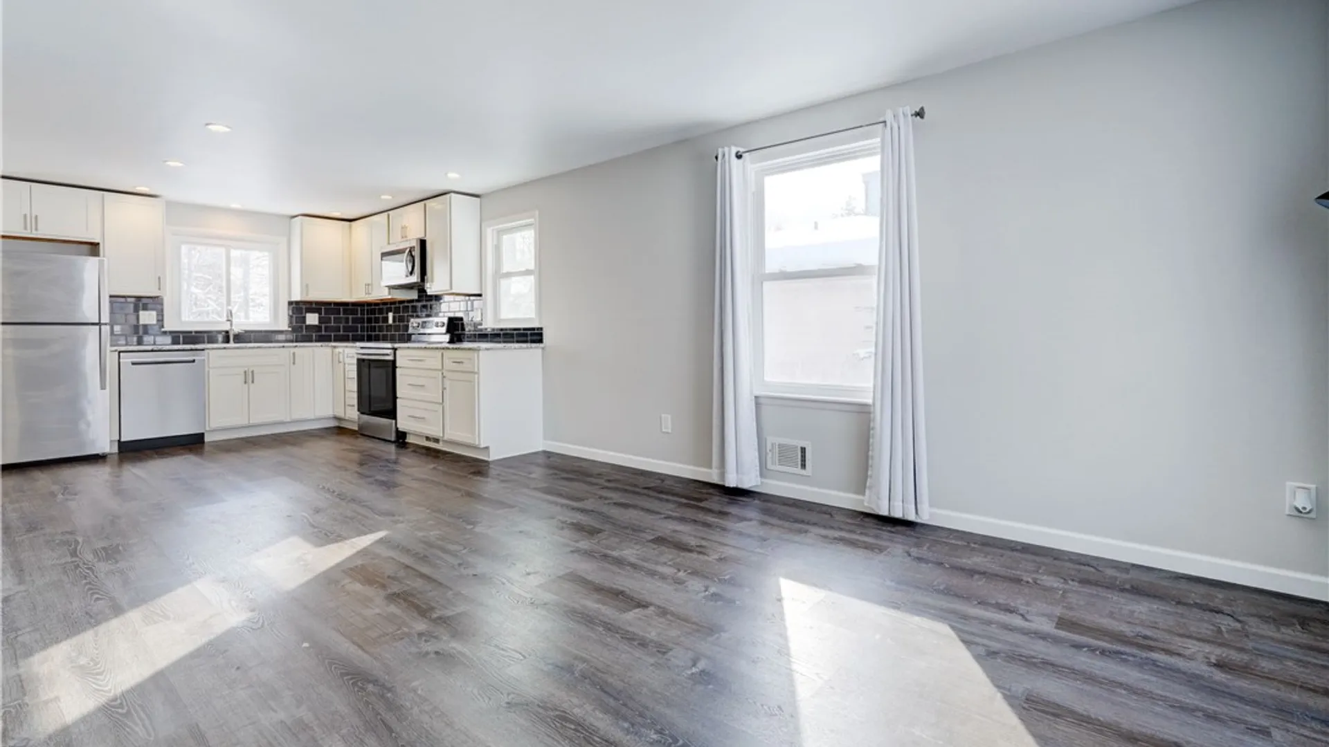 Property at 3482-3484 Lake Ave, Rochester, NY 14612 10