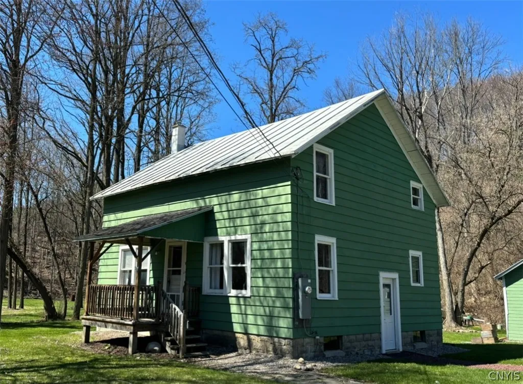 Property at 32 W Center Street, Cortlandville, NY 13101