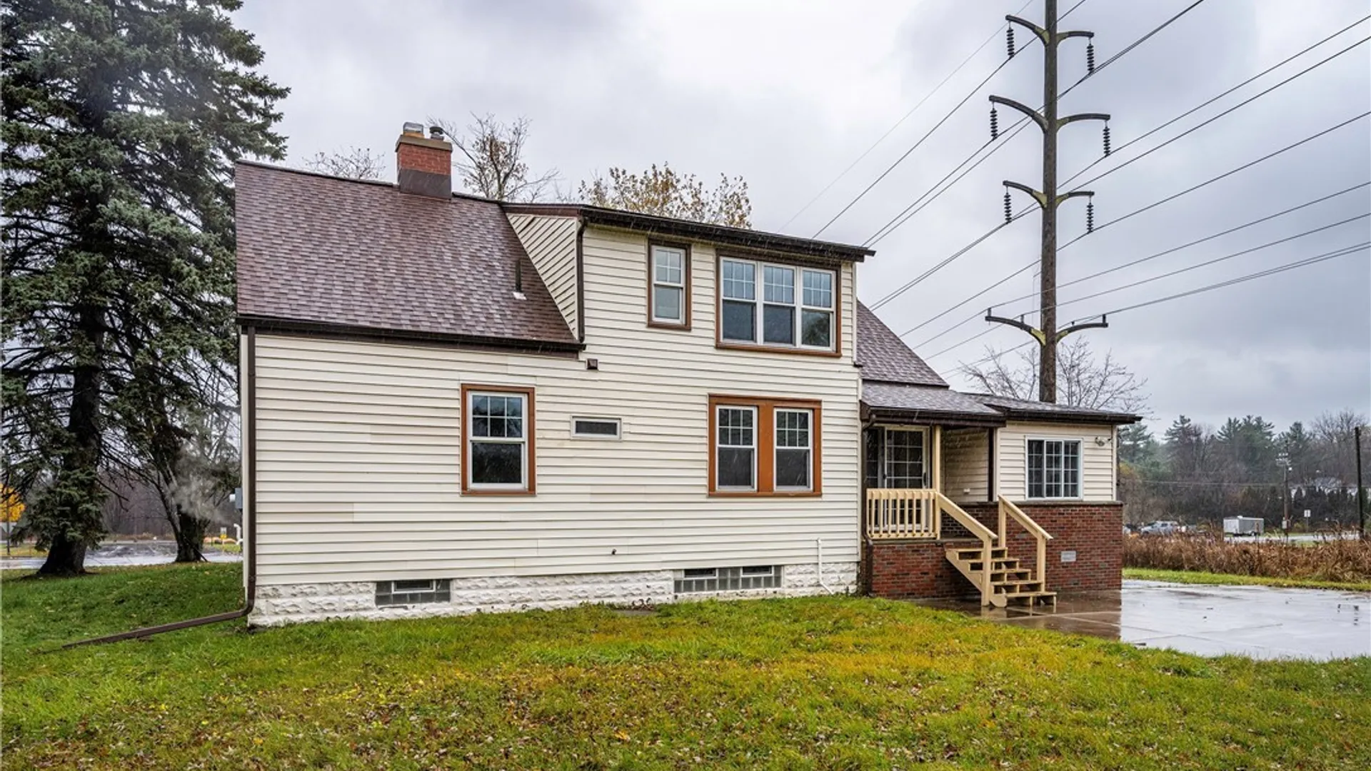Property at 5082 Bay View Road, Hamburg, NY 14075 27