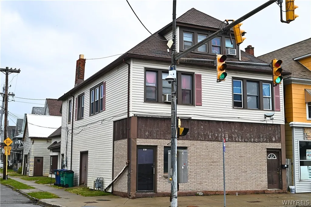 Property at 1812 Clinton Street, Buffalo, NY 14206