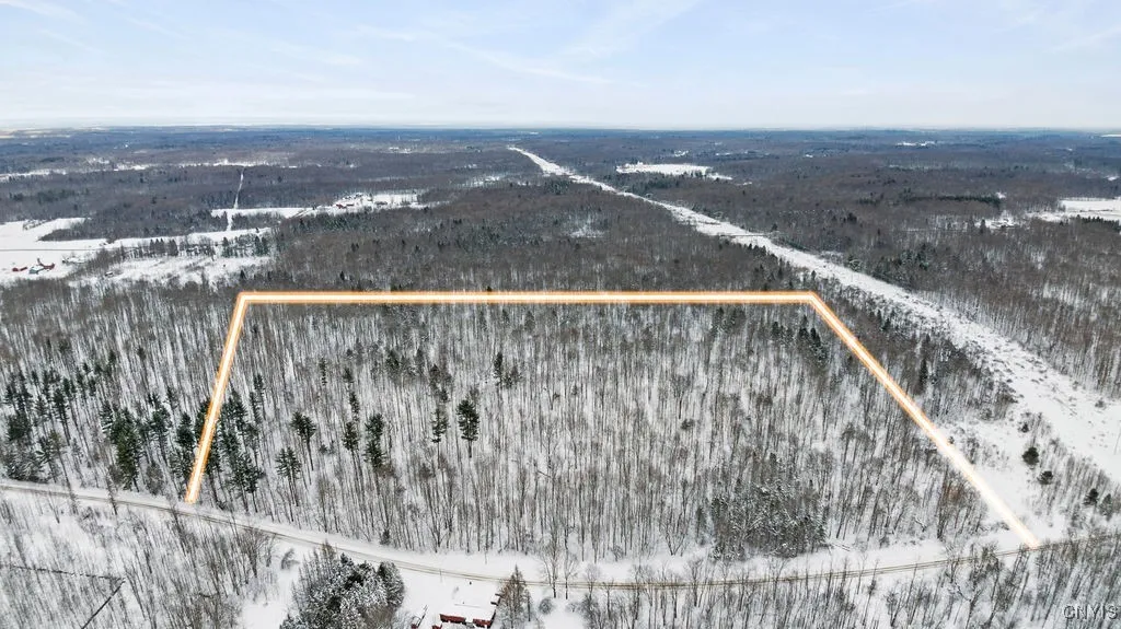 Property at 0 Kings Rd, Volney, NY 13069