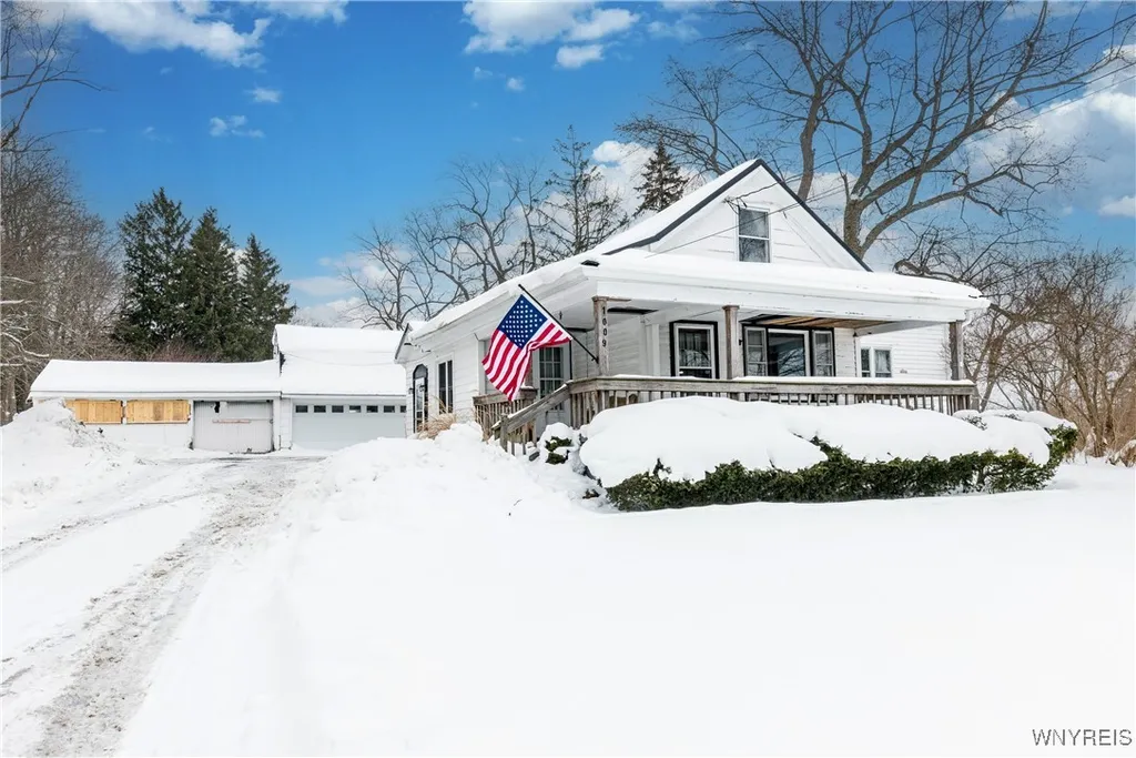 Property at 1009 Two Rod Road, Marilla, NY 14102