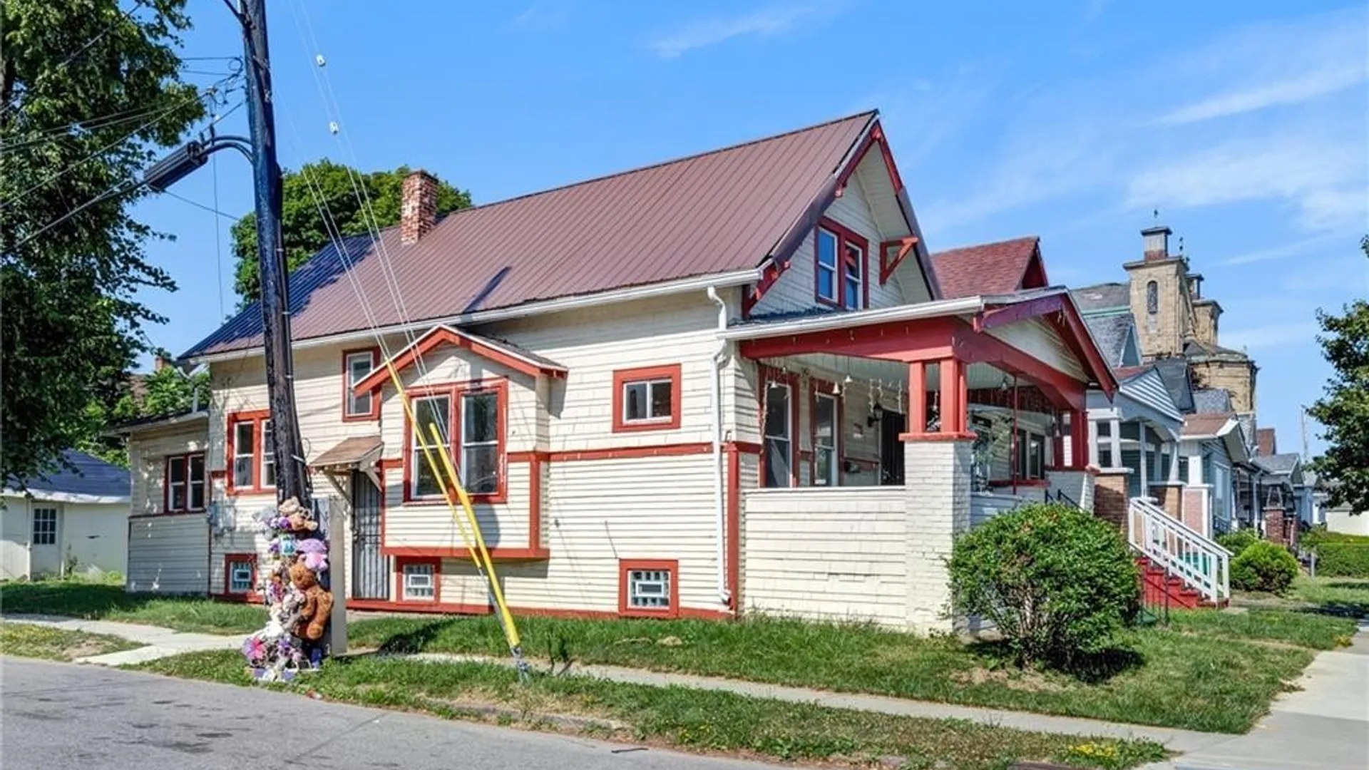 Property at 1046 E Ferry Street, Buffalo, NY 14211 7