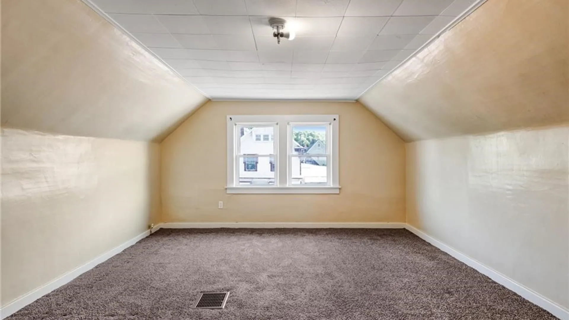Property at 1046 E Ferry Street, Buffalo, NY 14211 26