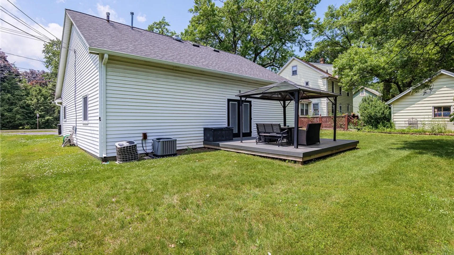 Property at 70 Cooper Road, Irondequoit, NY 14617 28