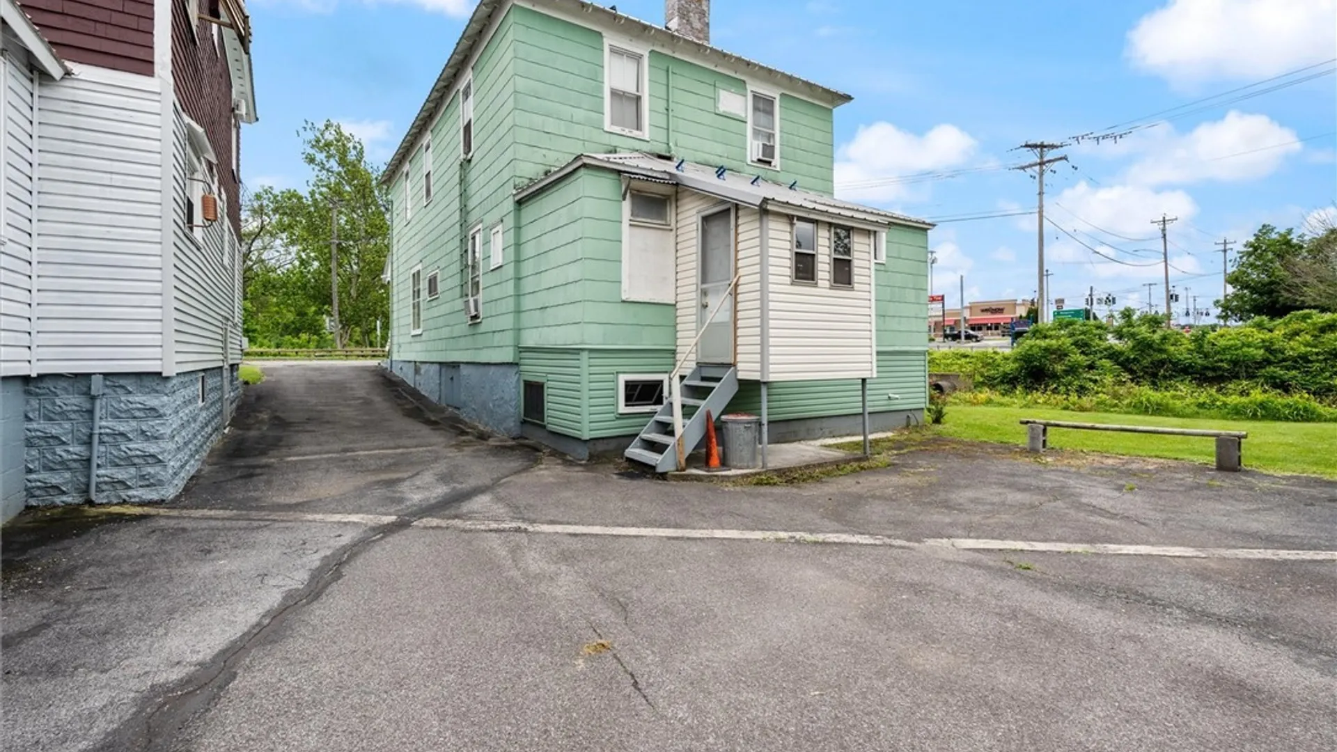 Property at 1 Seneca Avenue, Vernon, NY 13421 13