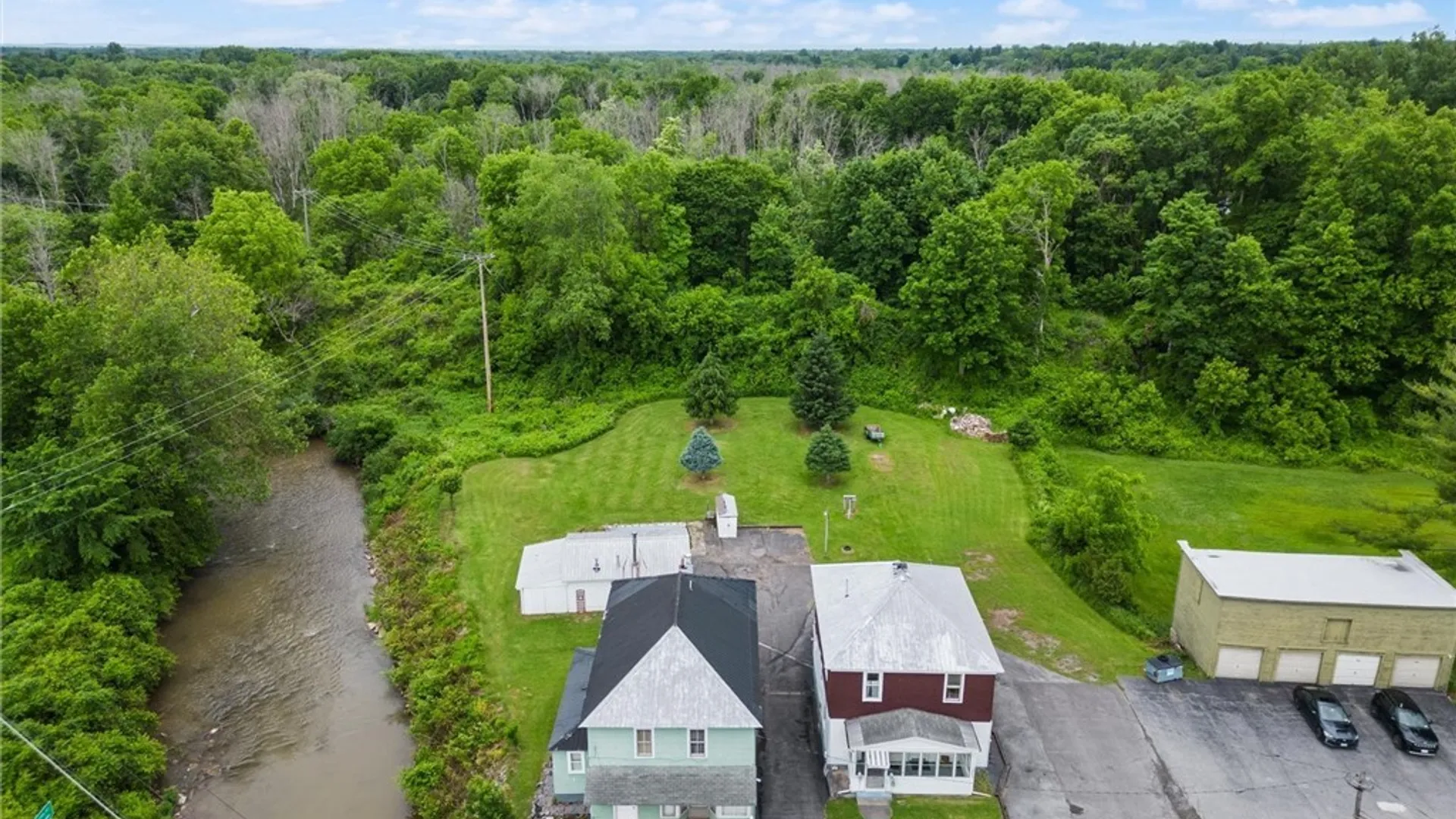 Property at 1 Seneca Avenue, Vernon, NY 13421 15