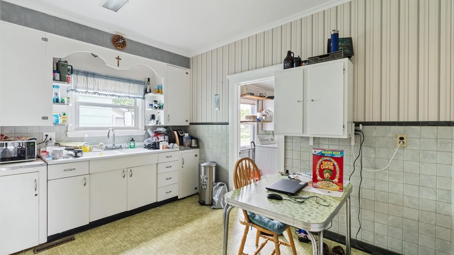Property at 3 Seneca Avenue, Vernon, NY 13421 8