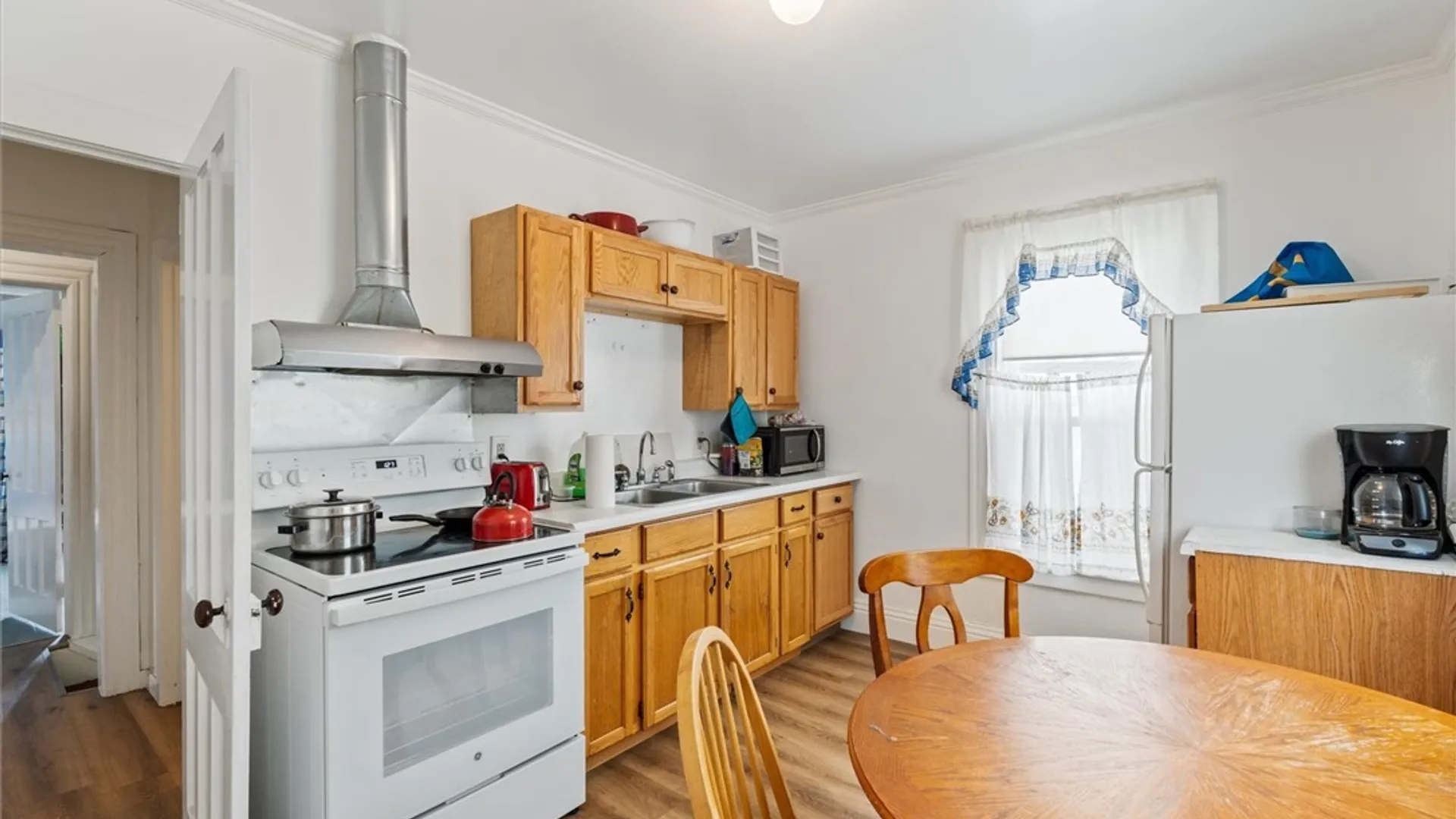 Property at 3 Seneca Avenue, Vernon, NY 13421 16