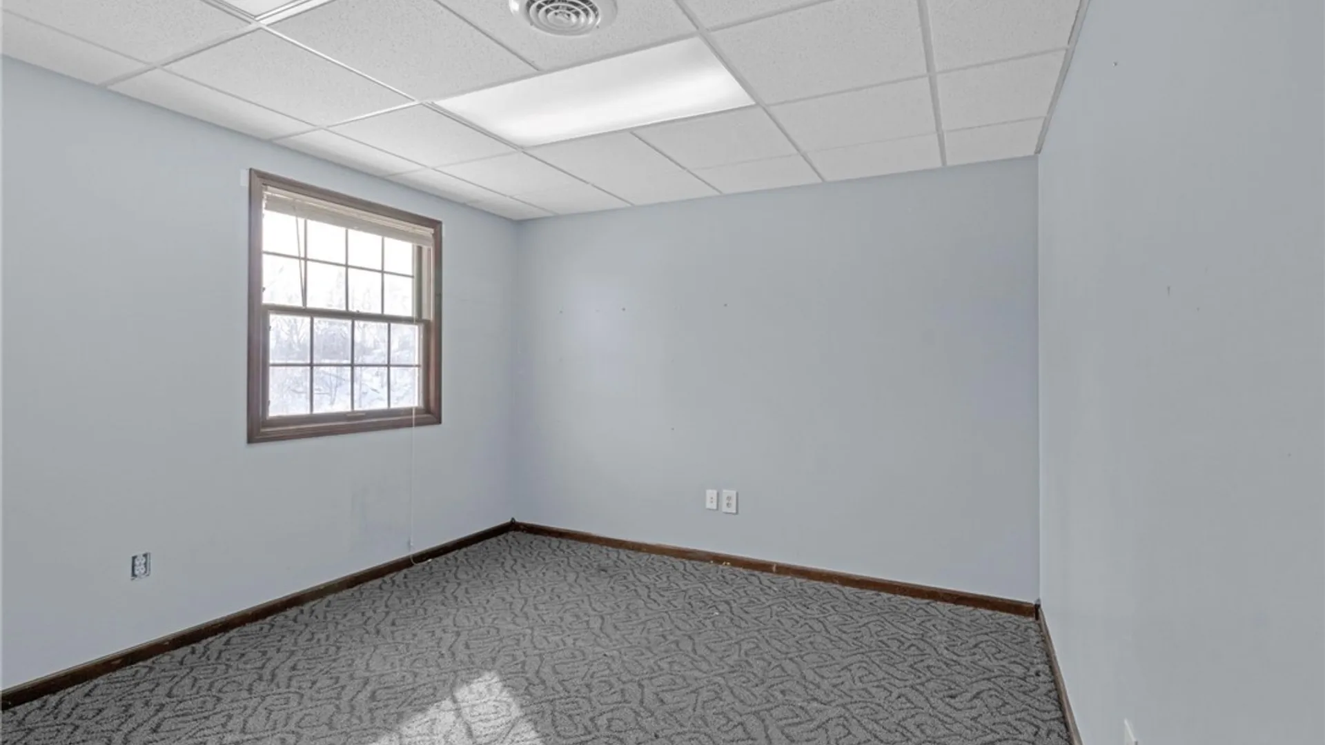 Property at 3083 William Street, Cheektowaga, NY 14227 11