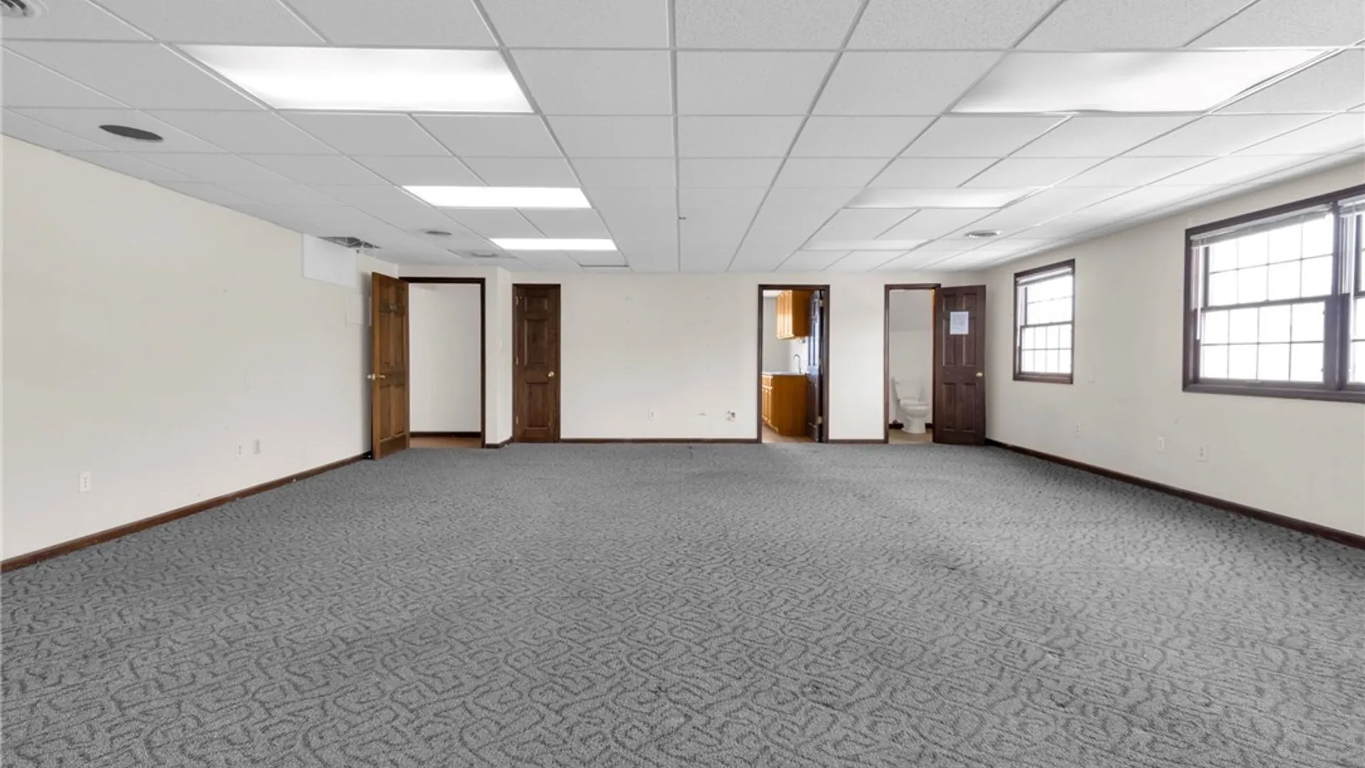 Property at 3083 William Street, Cheektowaga, NY 14227 13