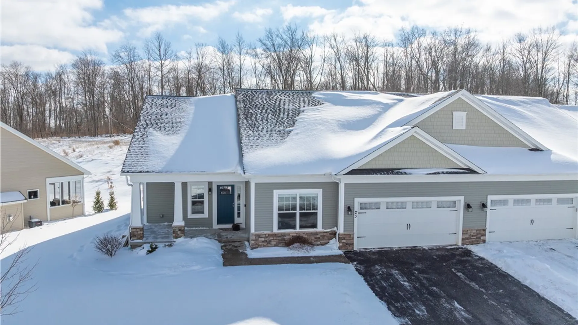 Property at 23 Longtrail Lane, Henrietta, NY 14467 44