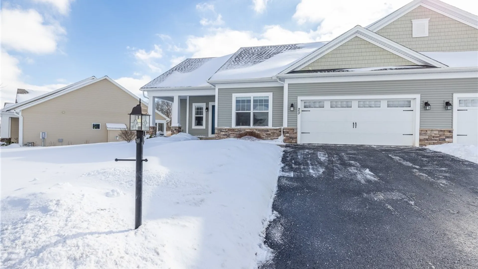Property at 23 Longtrail Lane, Henrietta, NY 14467 38