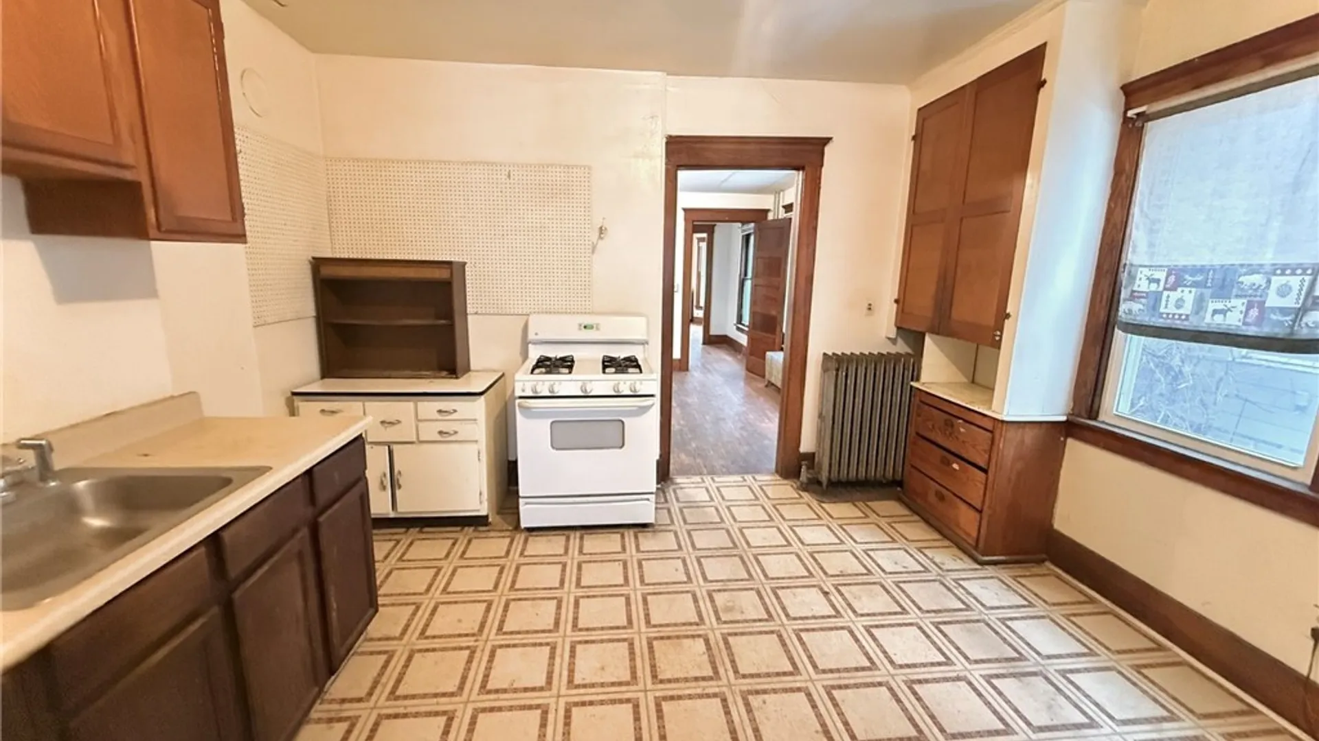Property at 1115 E Genesee Street, Syracuse, NY 13210 16