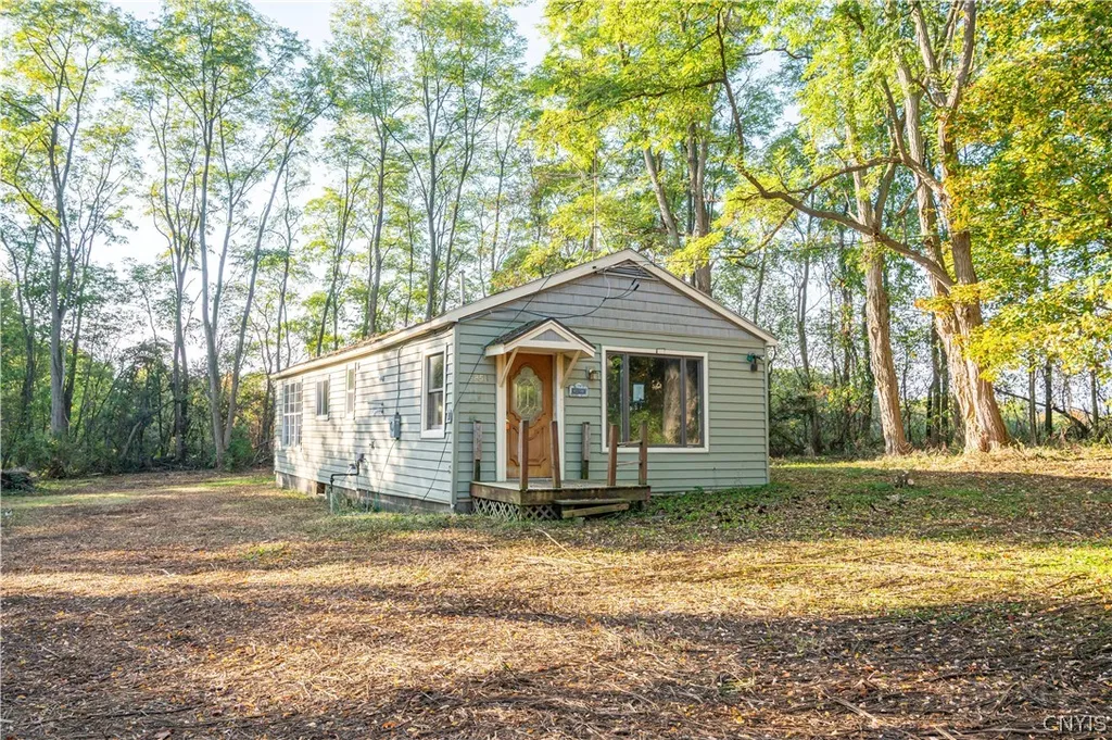 Property at 6858 Fairway Drive, Westmoreland, NY 13490