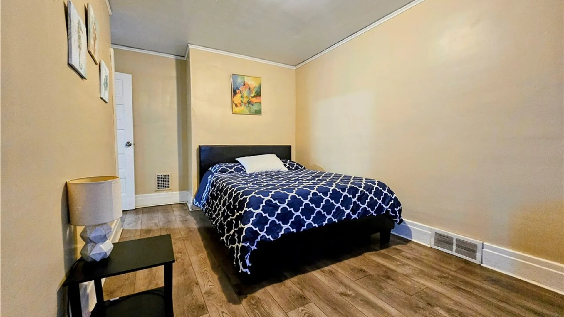 Property at 1726 Elmwood Avenue, Niagara Falls, NY 14301 9