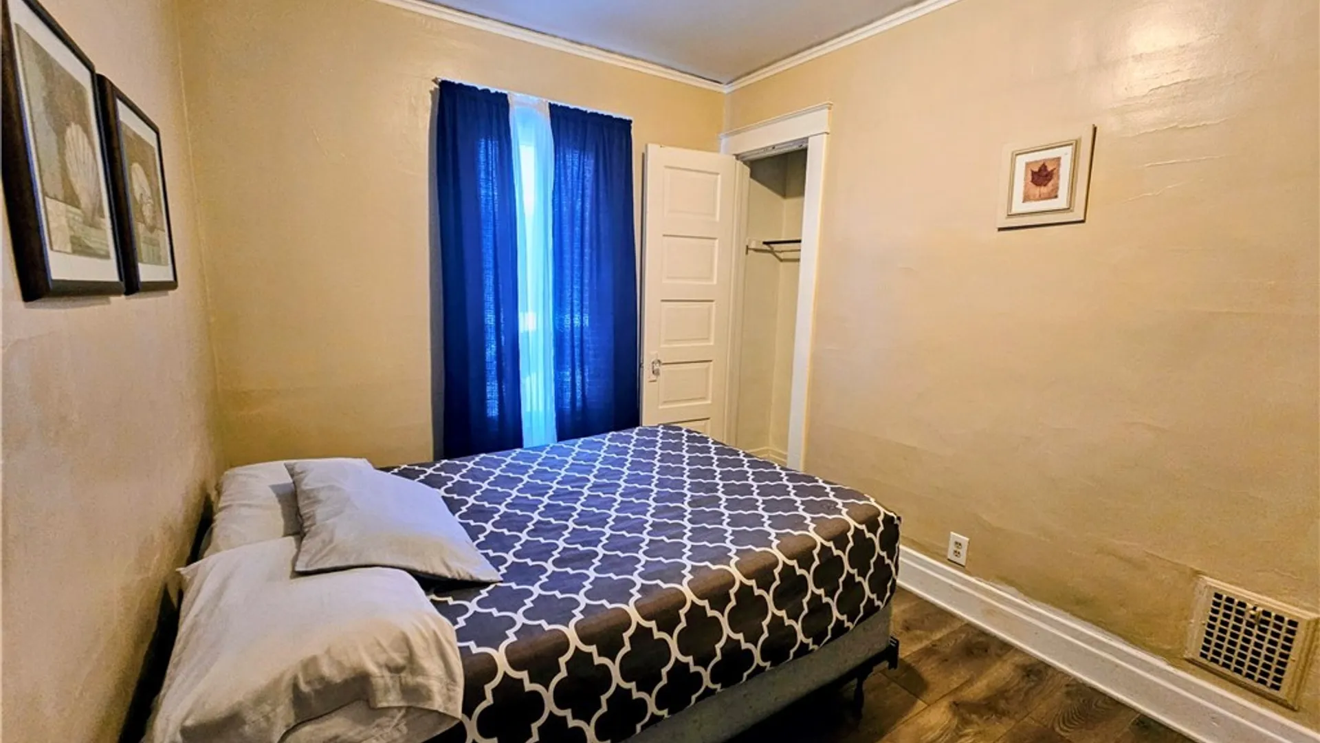 Property at 1726 Elmwood Avenue, Niagara Falls, NY 14301 20