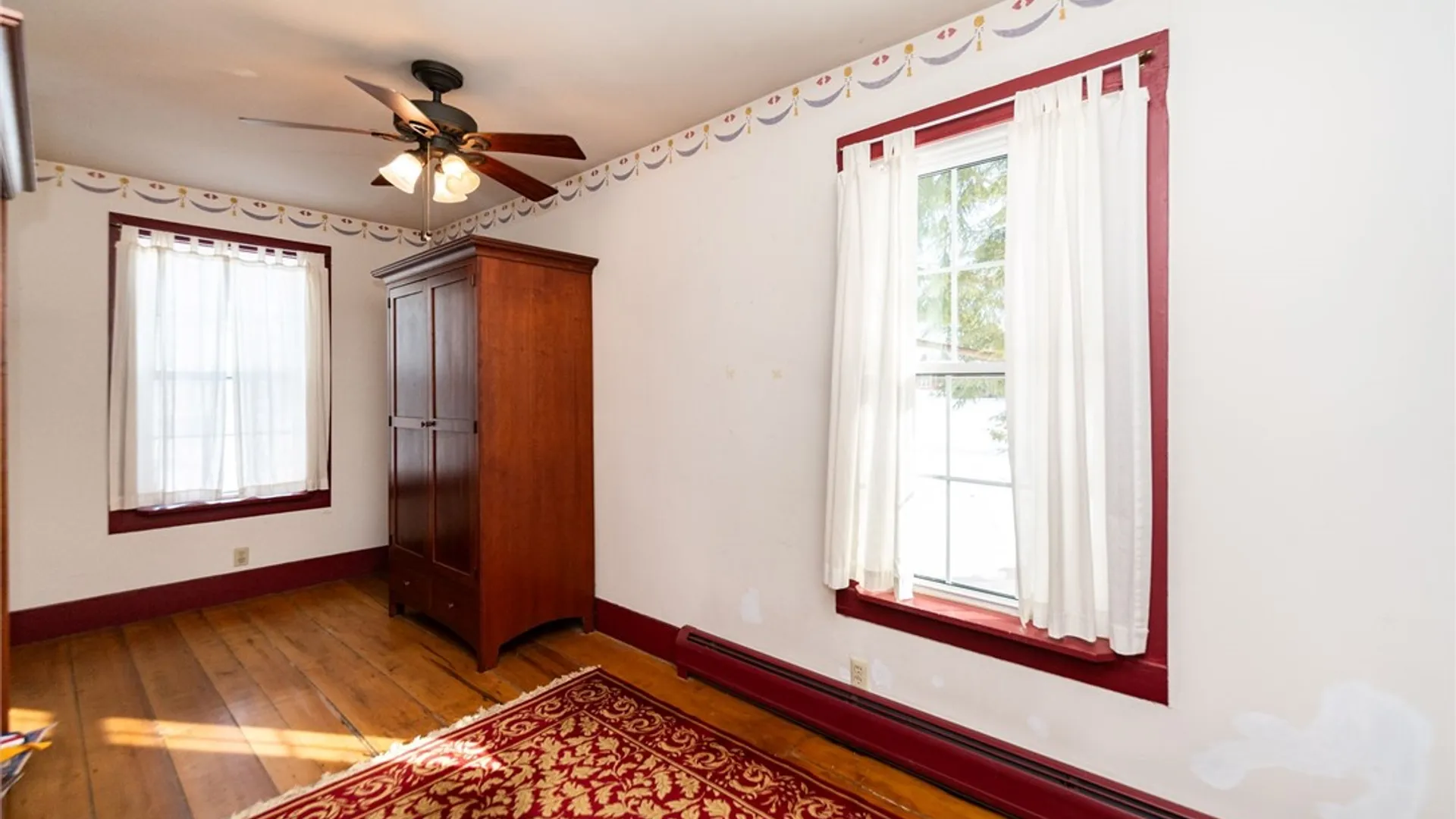 Property at 28 Chapel Street, Elba, NY 14058 7