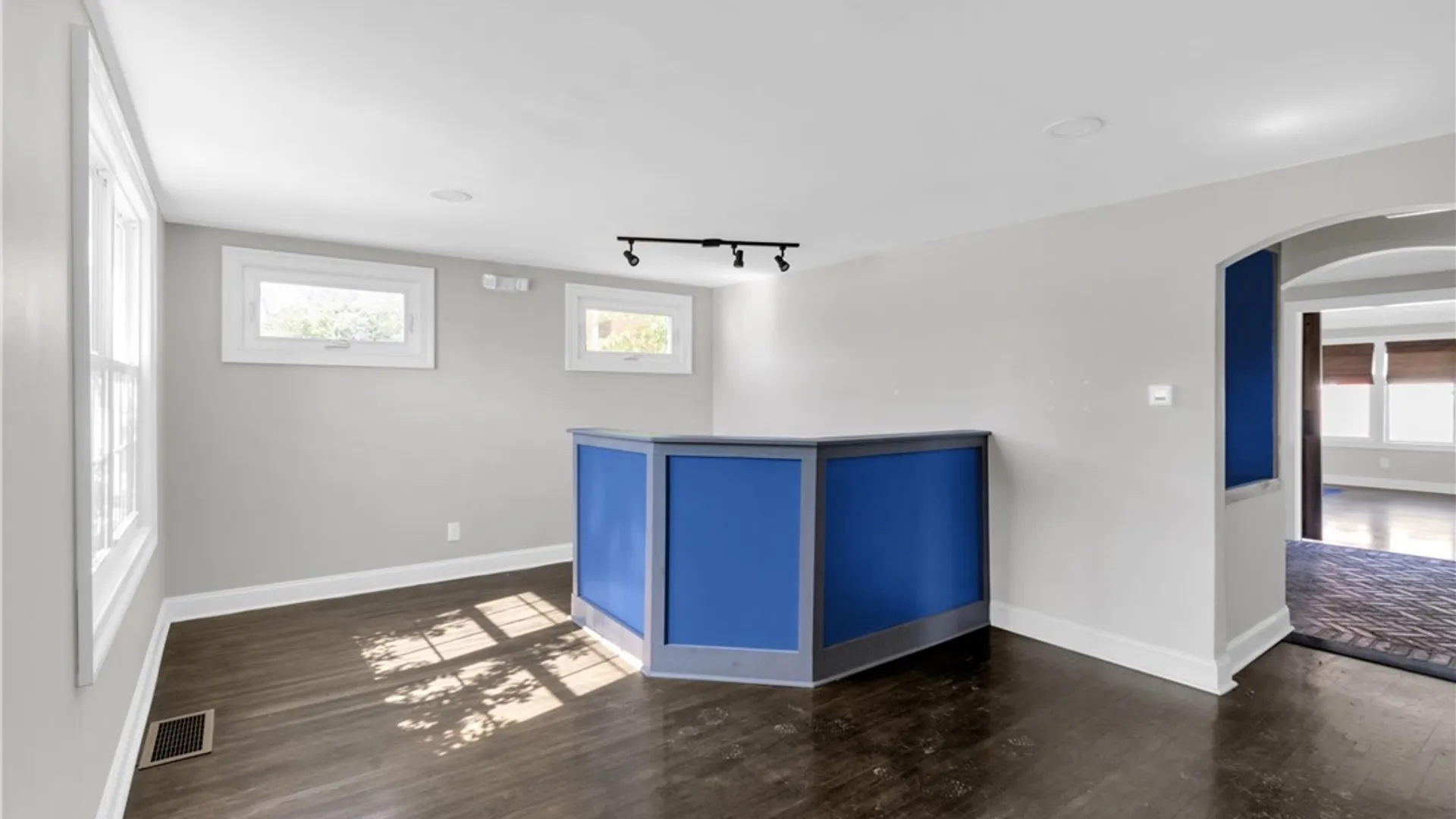 Property at 5831 Transit Road, Lancaster, NY 14043 5