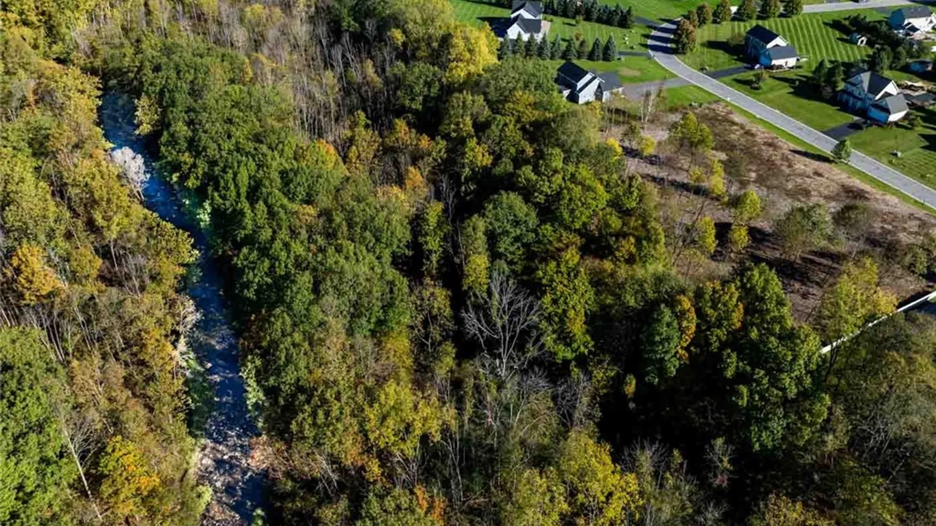 Property at 6240 Pheasants Crossing, Farmington, NY 14425 15