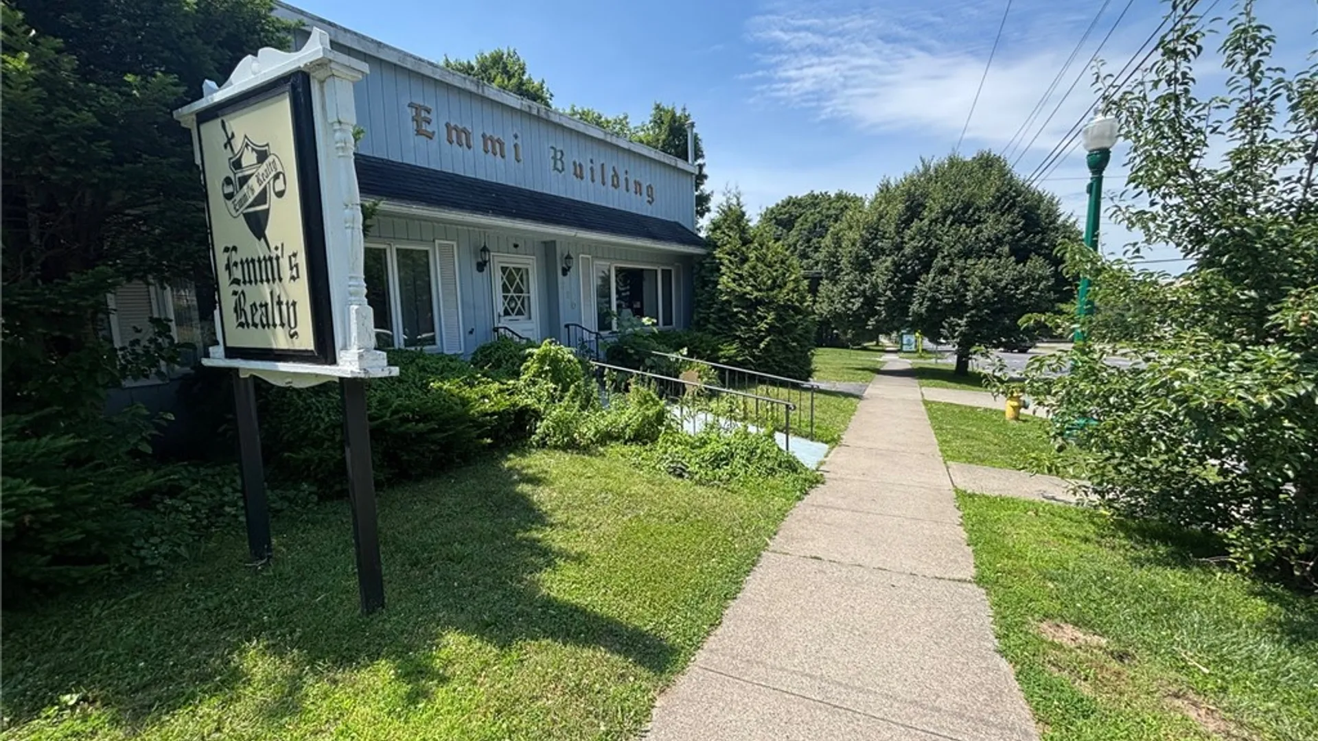 Property at 220 Genesee Street, Auburn, NY 13021 4