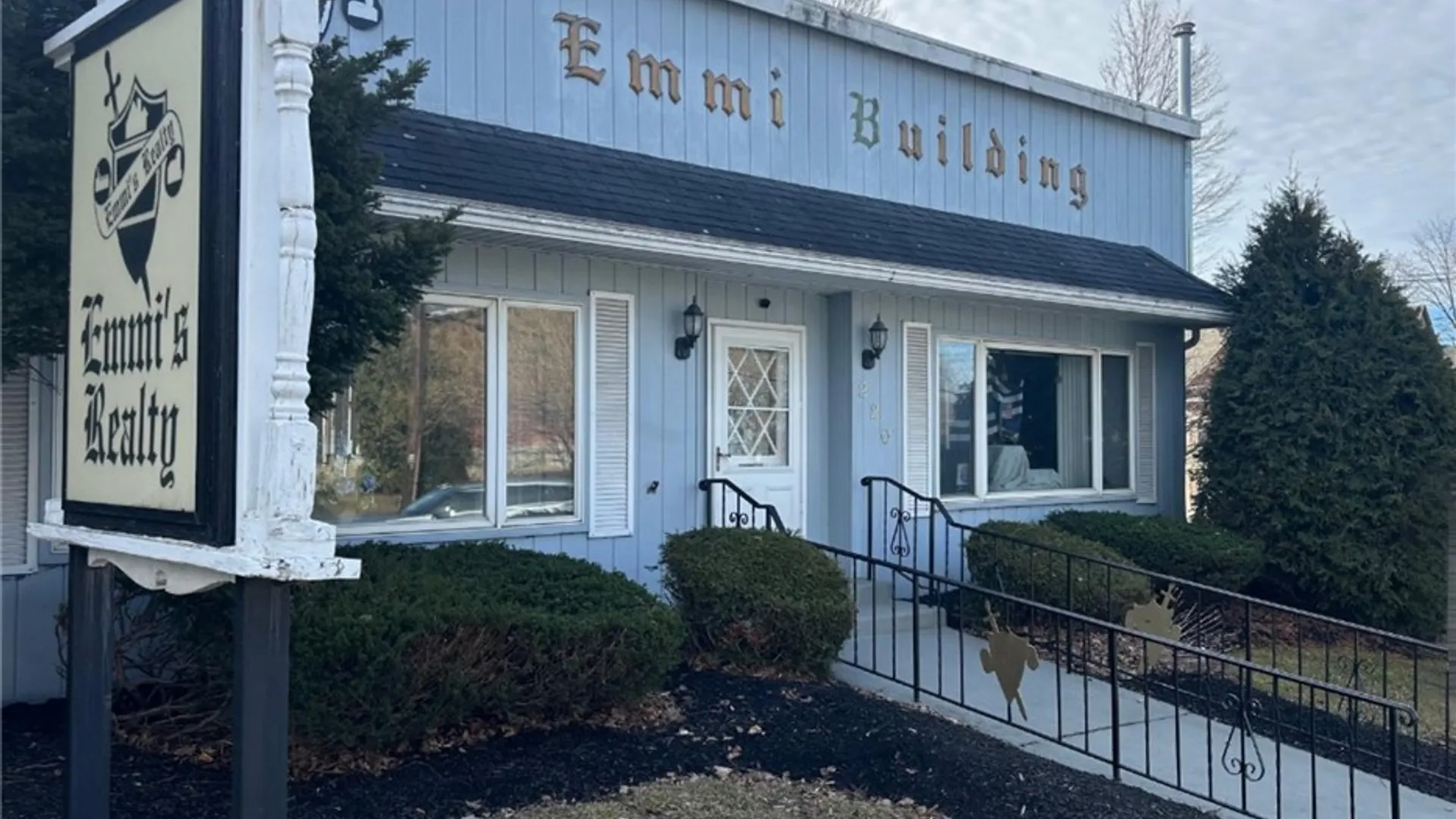 Property at 220 Genesee Street, Auburn, NY 13021 3
