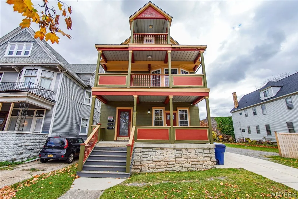 Property at 67 Harvard Place, Buffalo, NY 14209