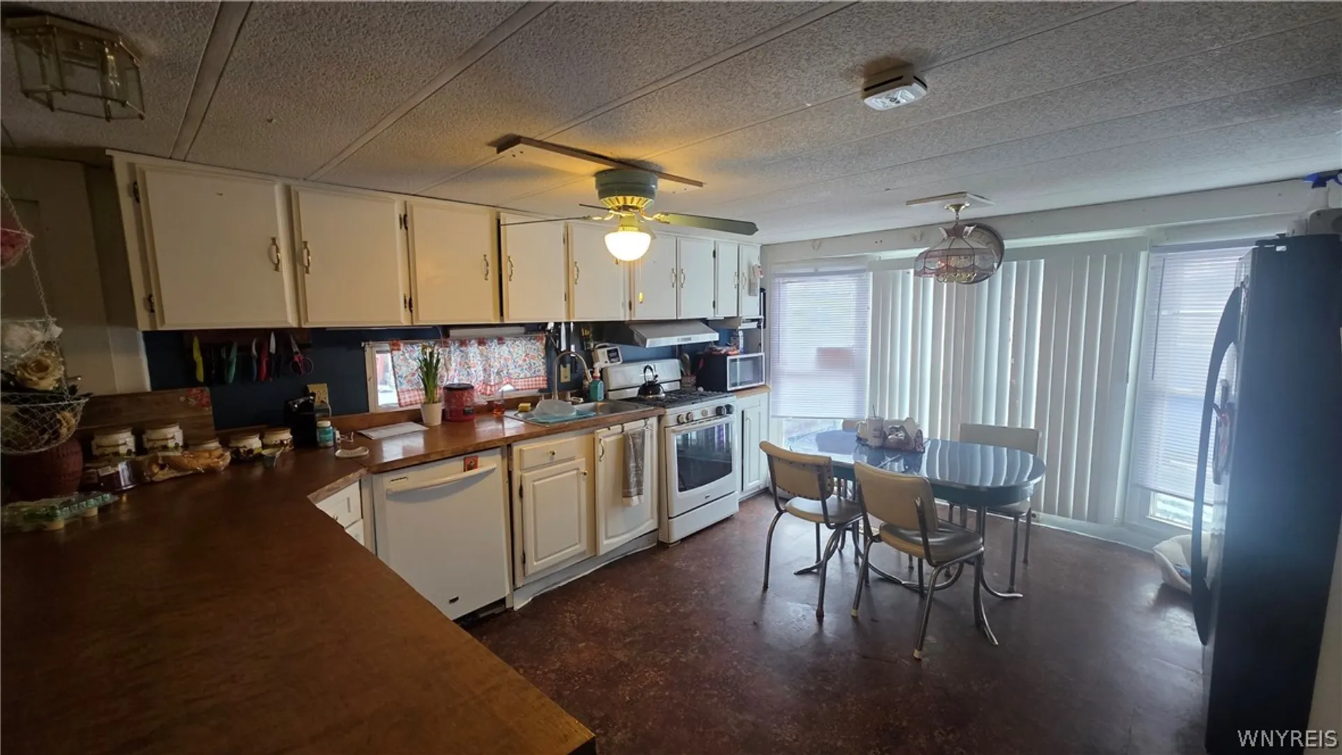 Property at 6461 Swamp Road, Byron, NY 14422 4