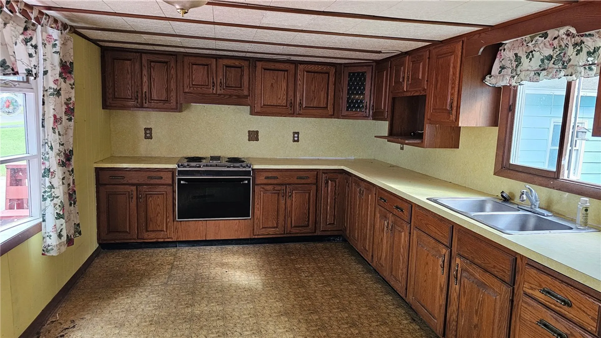 Property at 115 W Main Street, Sidney, NY 13838 3