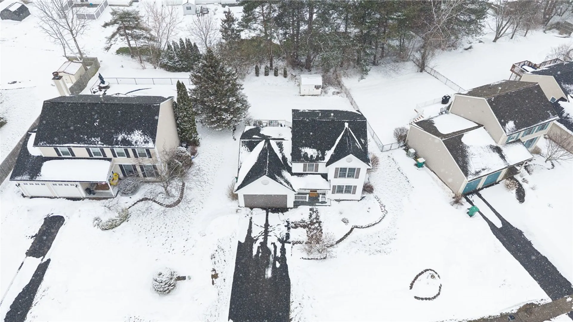 Property at 1420 Sunrise Drive, Walworth, NY 14568 38