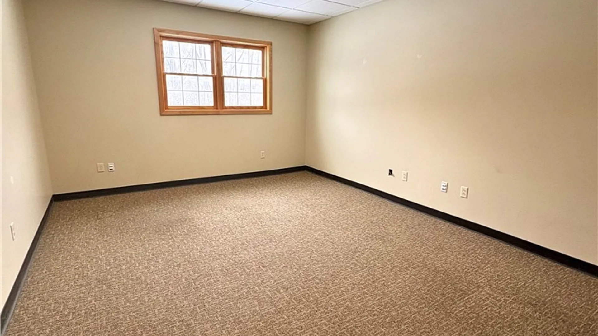 Property at 425 Grant Avenue Road, Sennett, NY 13021 23