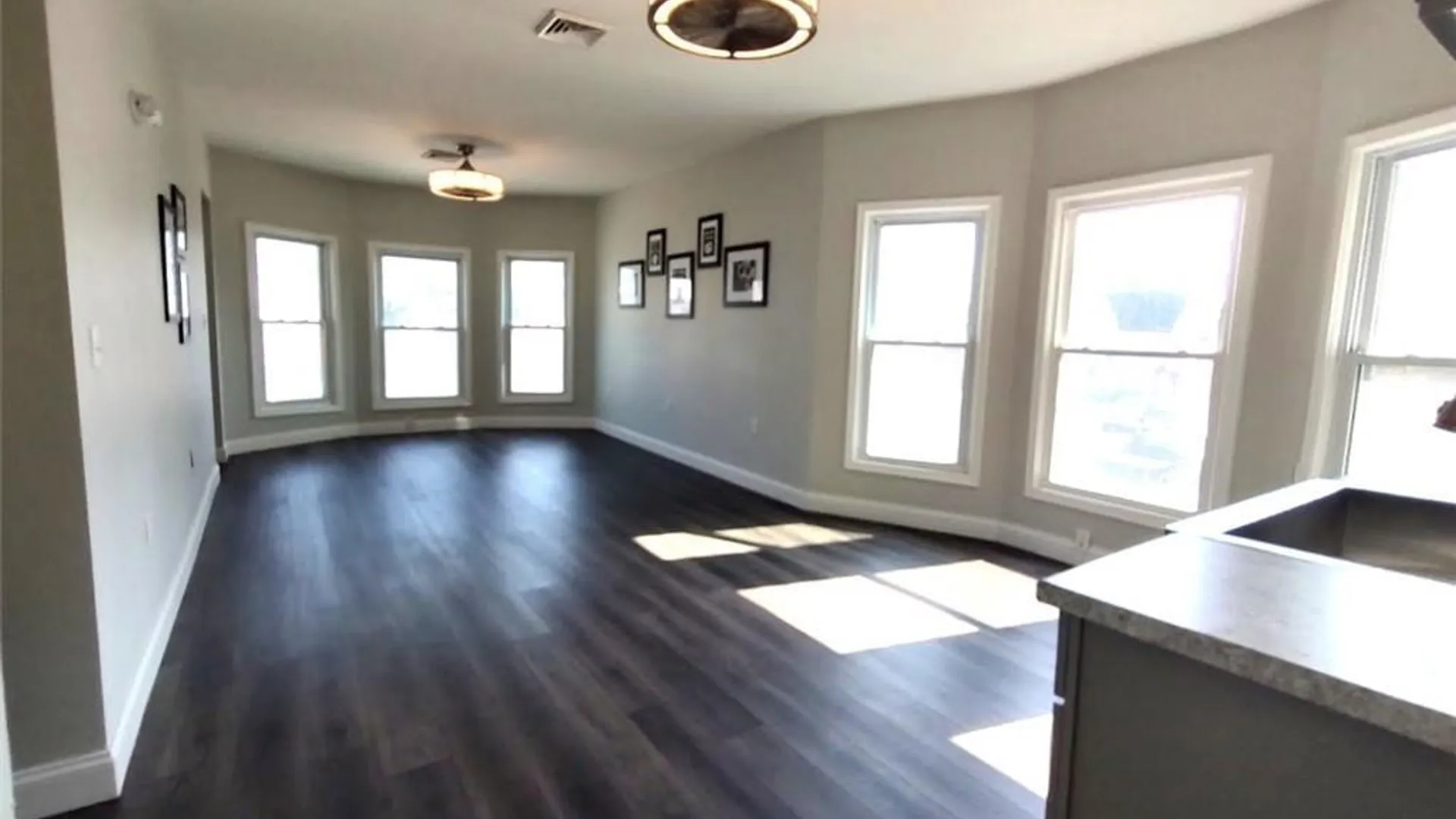 Property at 543 S Park Avenue, Buffalo, NY 14204 22