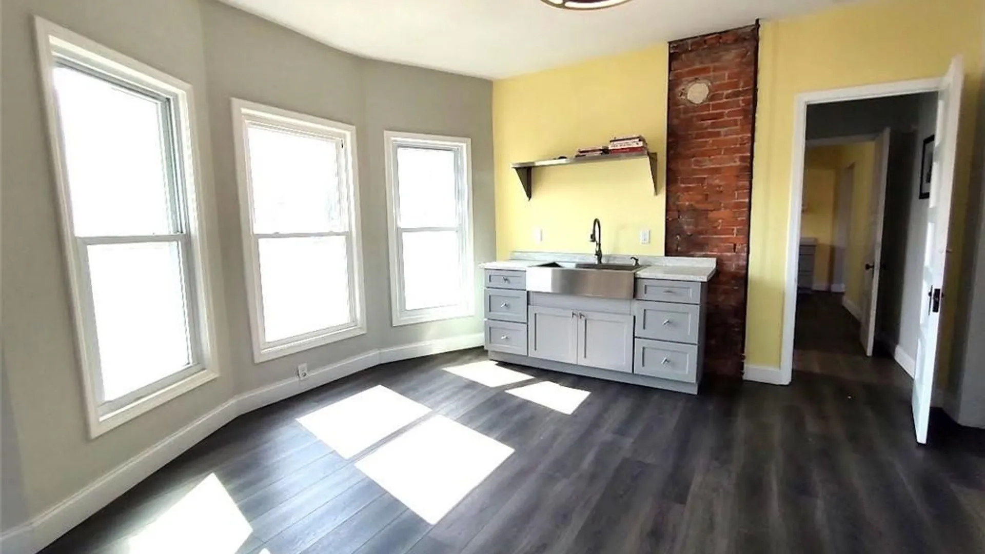 Property at 543 S Park Avenue, Buffalo, NY 14204 24