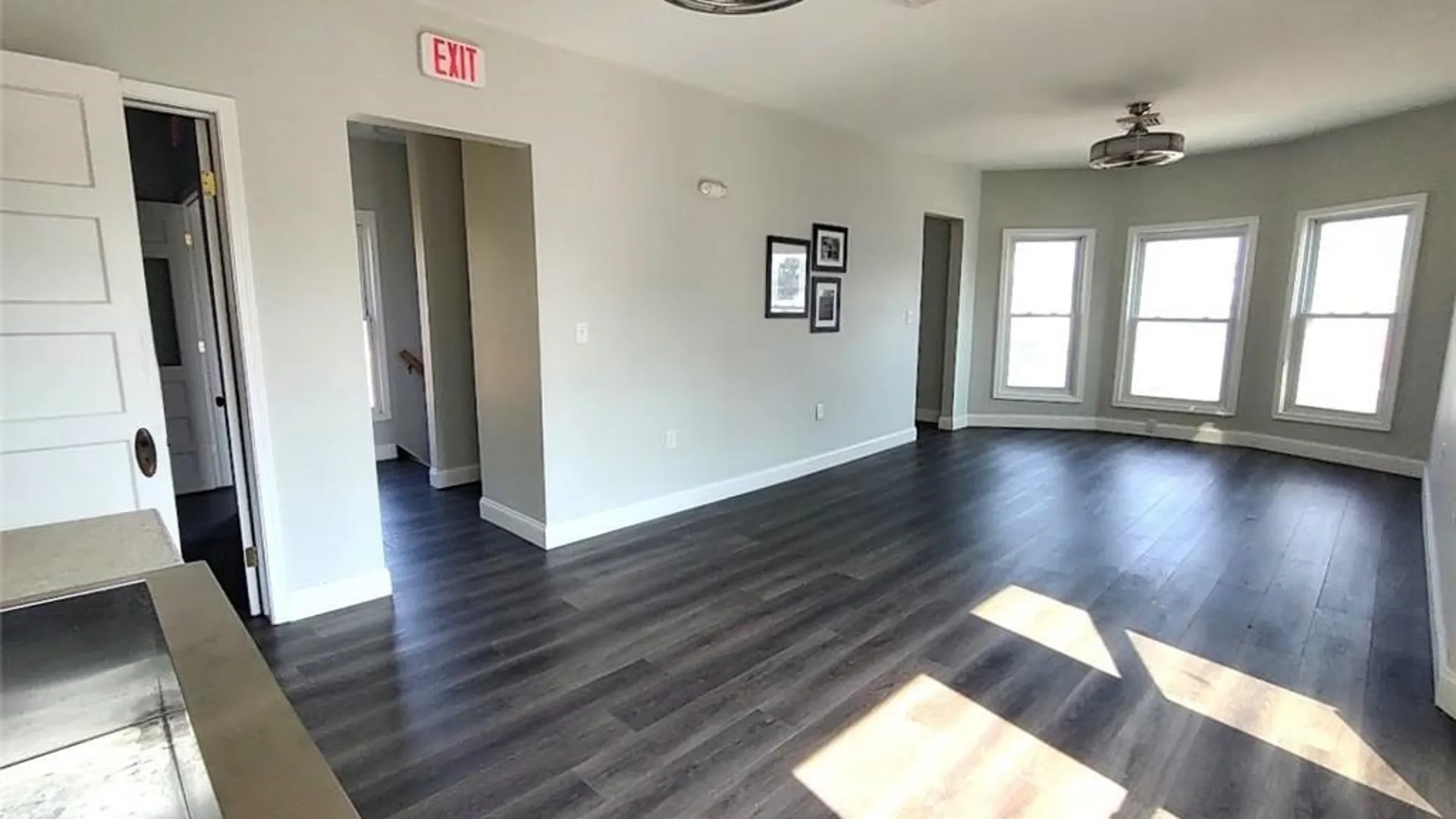 Property at 543 S Park Avenue, Buffalo, NY 14204 25