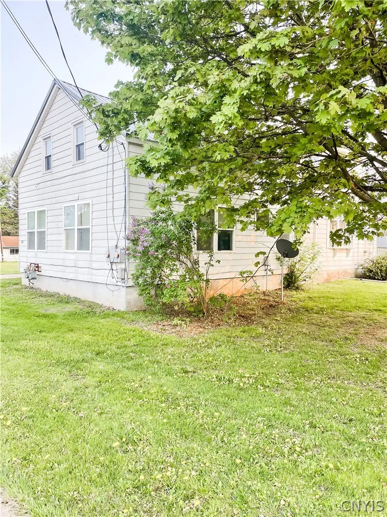 Property at 5623 Bridge st, Verona, NY 13478