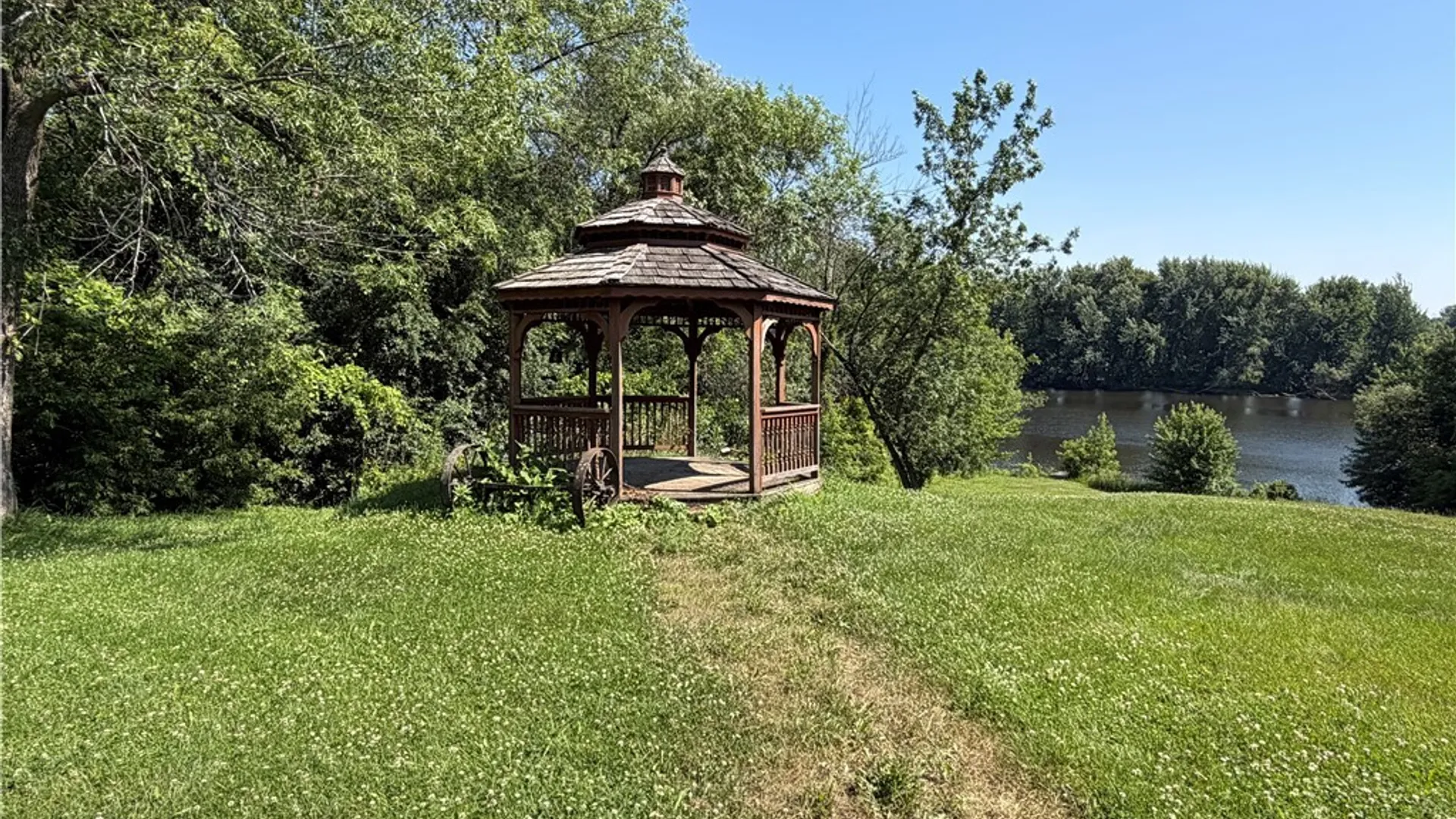 Property at 372 E Kirby Street, Brownville, NY 13615 37