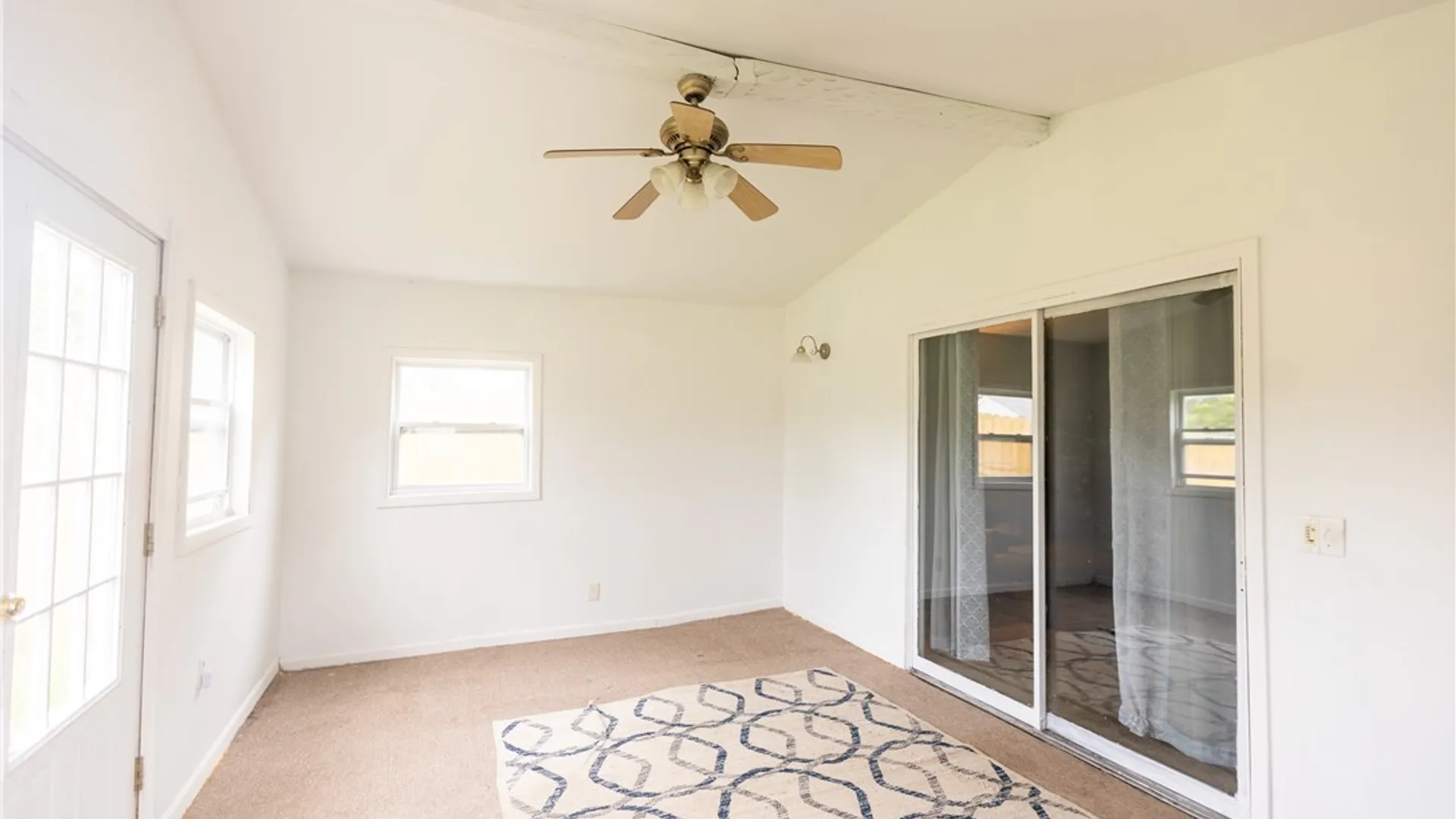 Property at 63 Sprucewood Drive, Cheektowaga, NY 14227 16