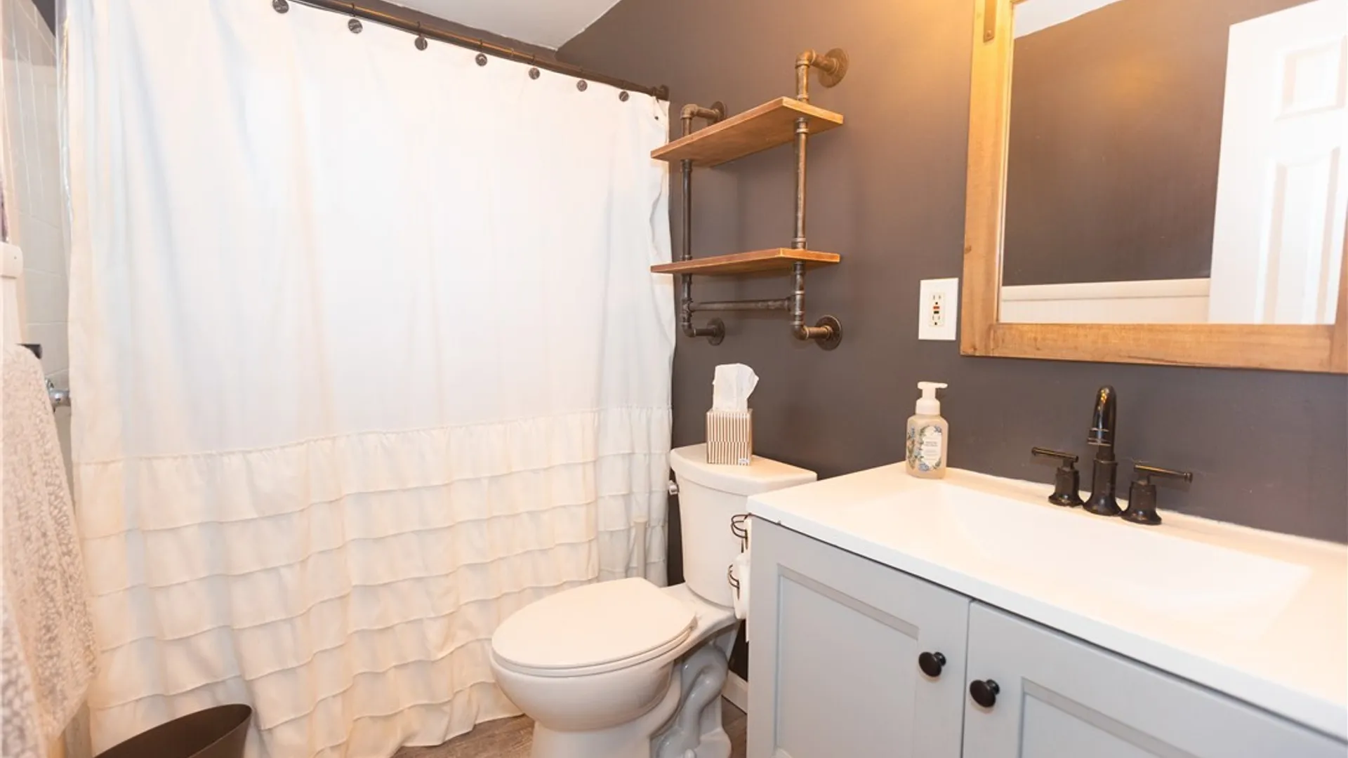 Property at 63 Sprucewood Drive, Cheektowaga, NY 14227 8