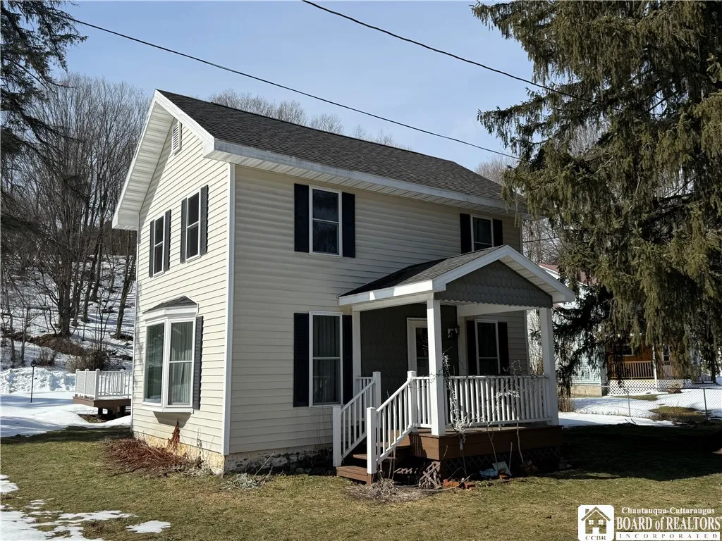 Property at 11381 Route 98, Freedom, NY 14065