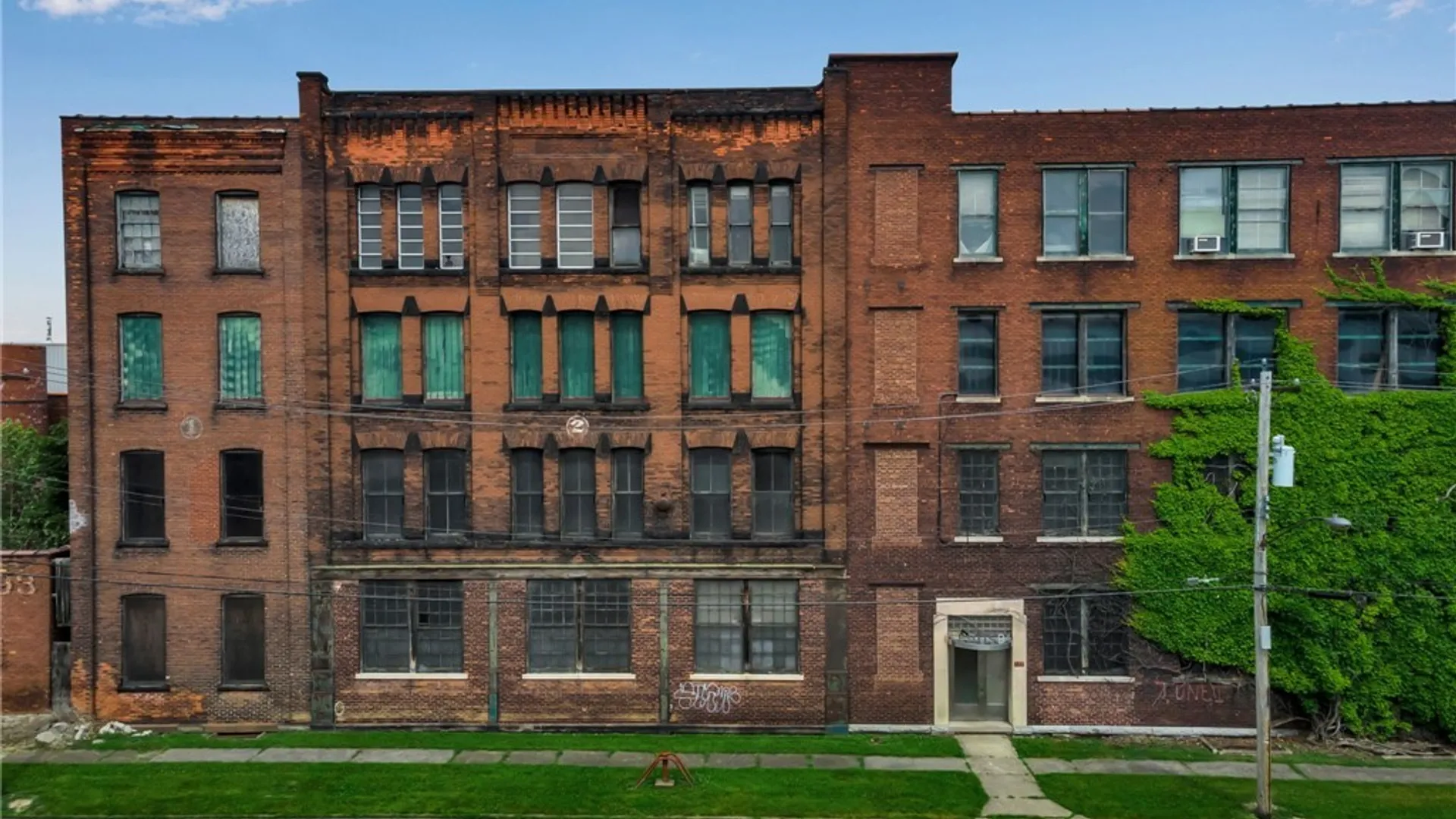 Property at 203 Pratt Street, Buffalo, NY 14204 5