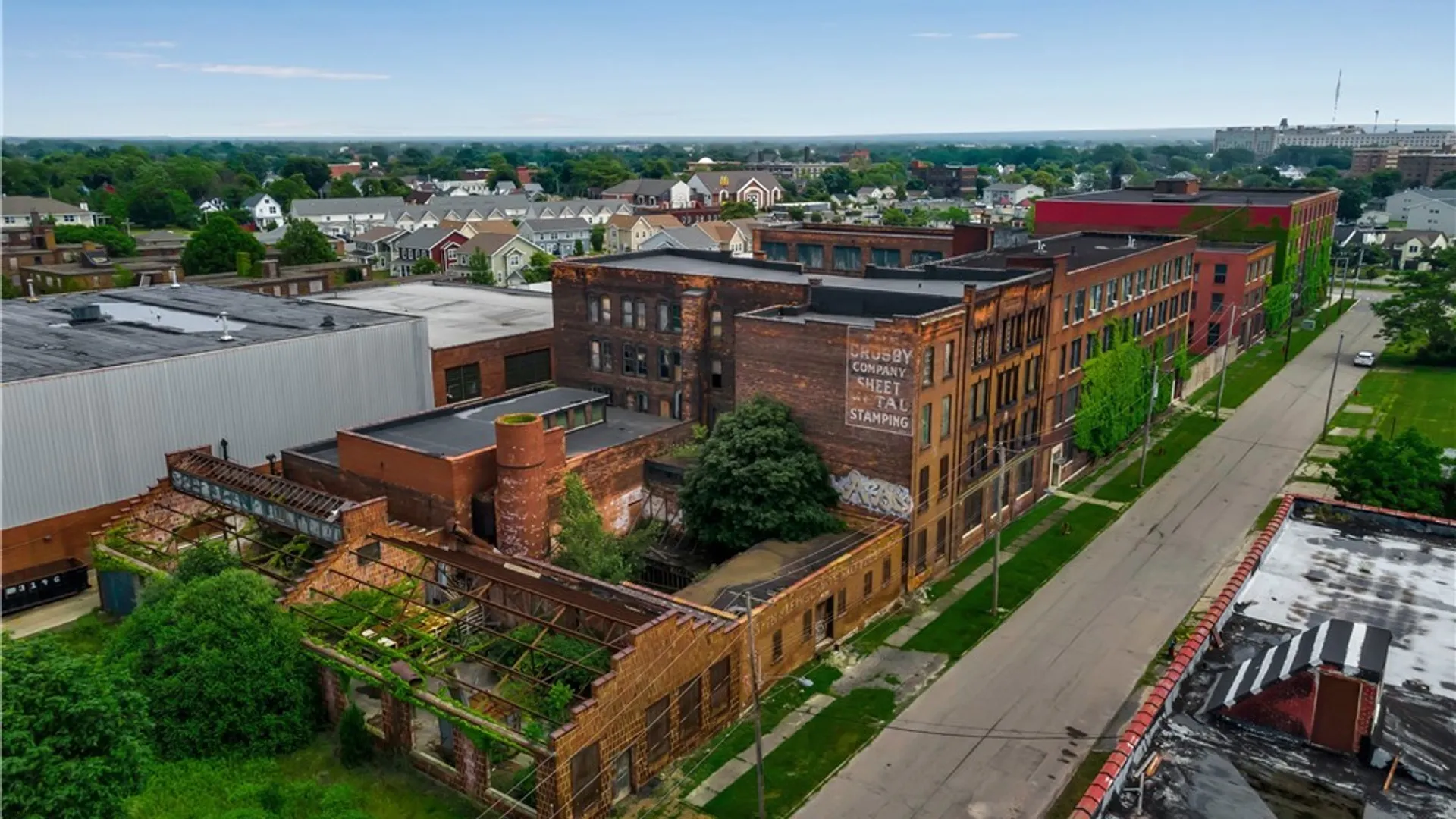 Property at 203 Pratt Street, Buffalo, NY 14204 23