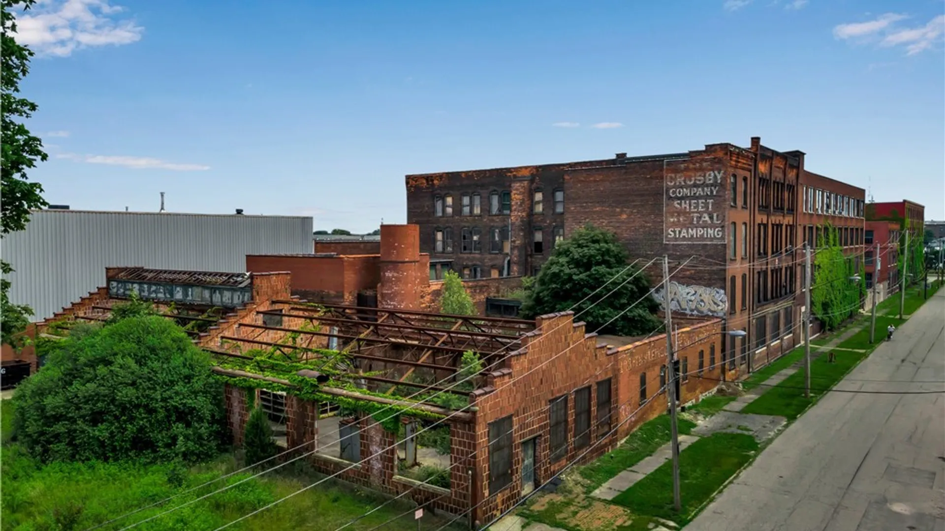 Property at 203 Pratt Street, Buffalo, NY 14204 24