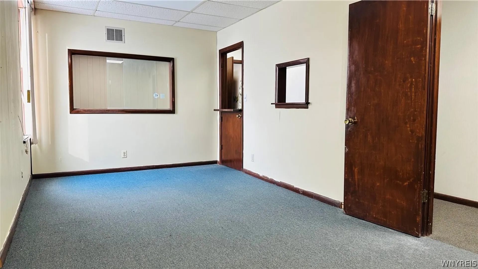 Property at 150 Washburn Street, Lockport City, NY 14094 25