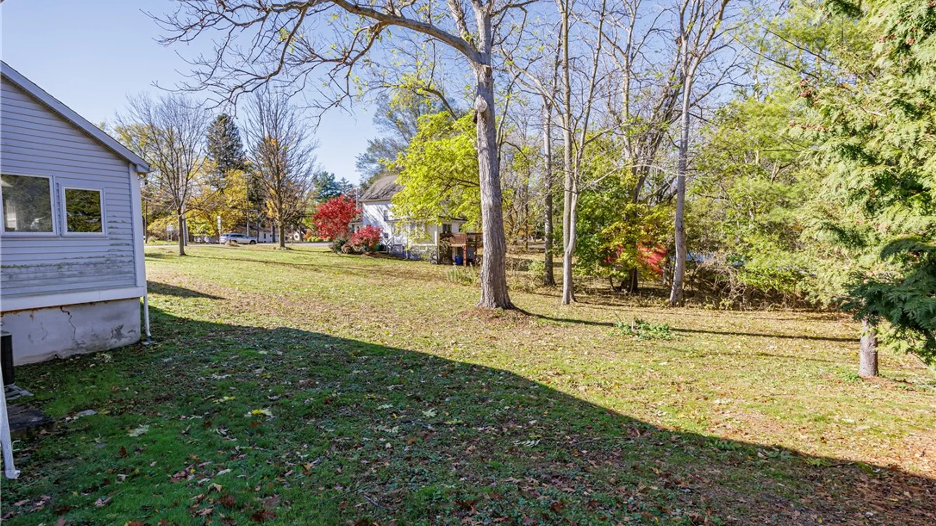 Property at 5692 Pittsford Palmyra Road, Pittsford, NY 14534 3