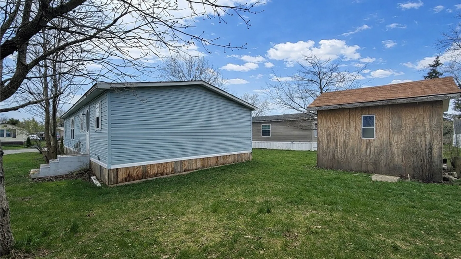 Property at 455 Chestnut Drive, Lockport Town, NY 14094 4