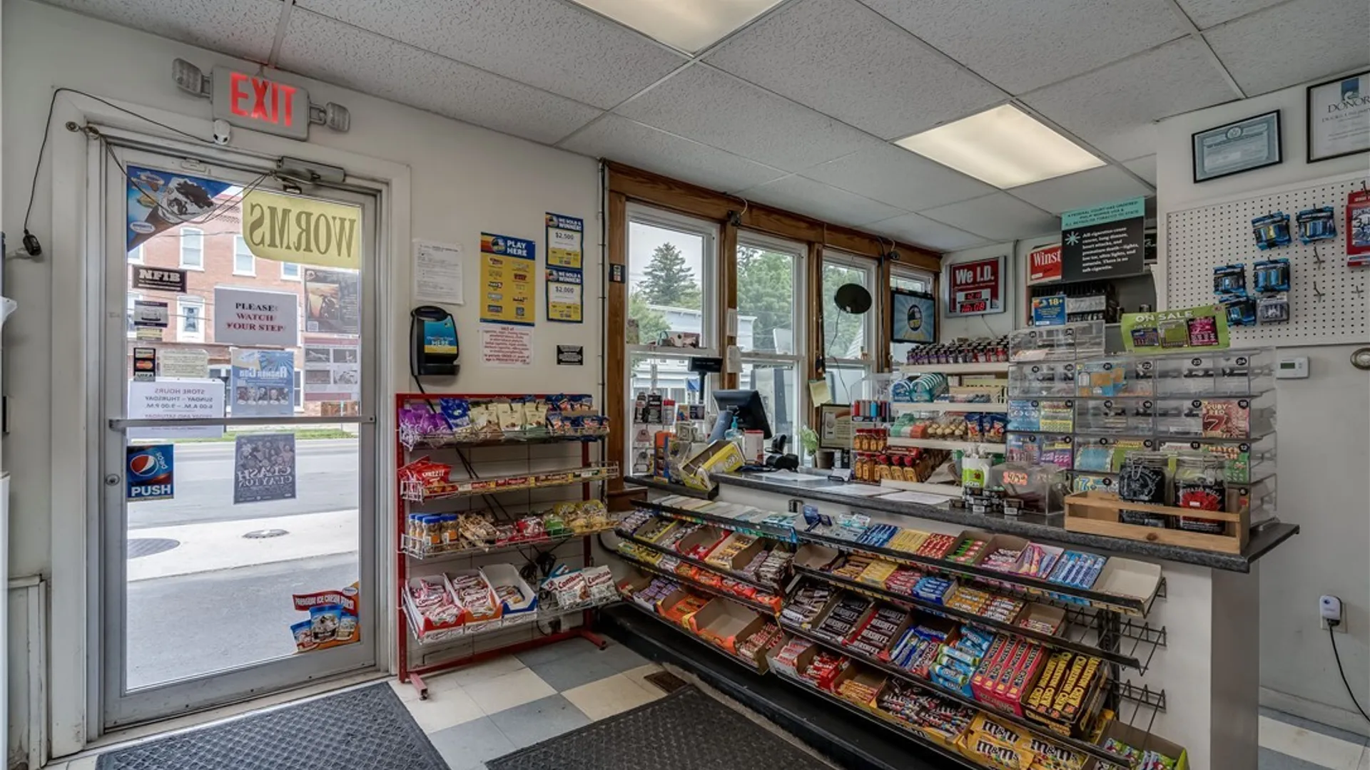 Property at 112 E Broadway Street, Cape Vincent, NY 13618 4