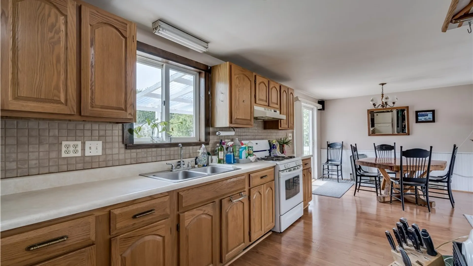 Property at 112 E Broadway Street, Cape Vincent, NY 13618 17